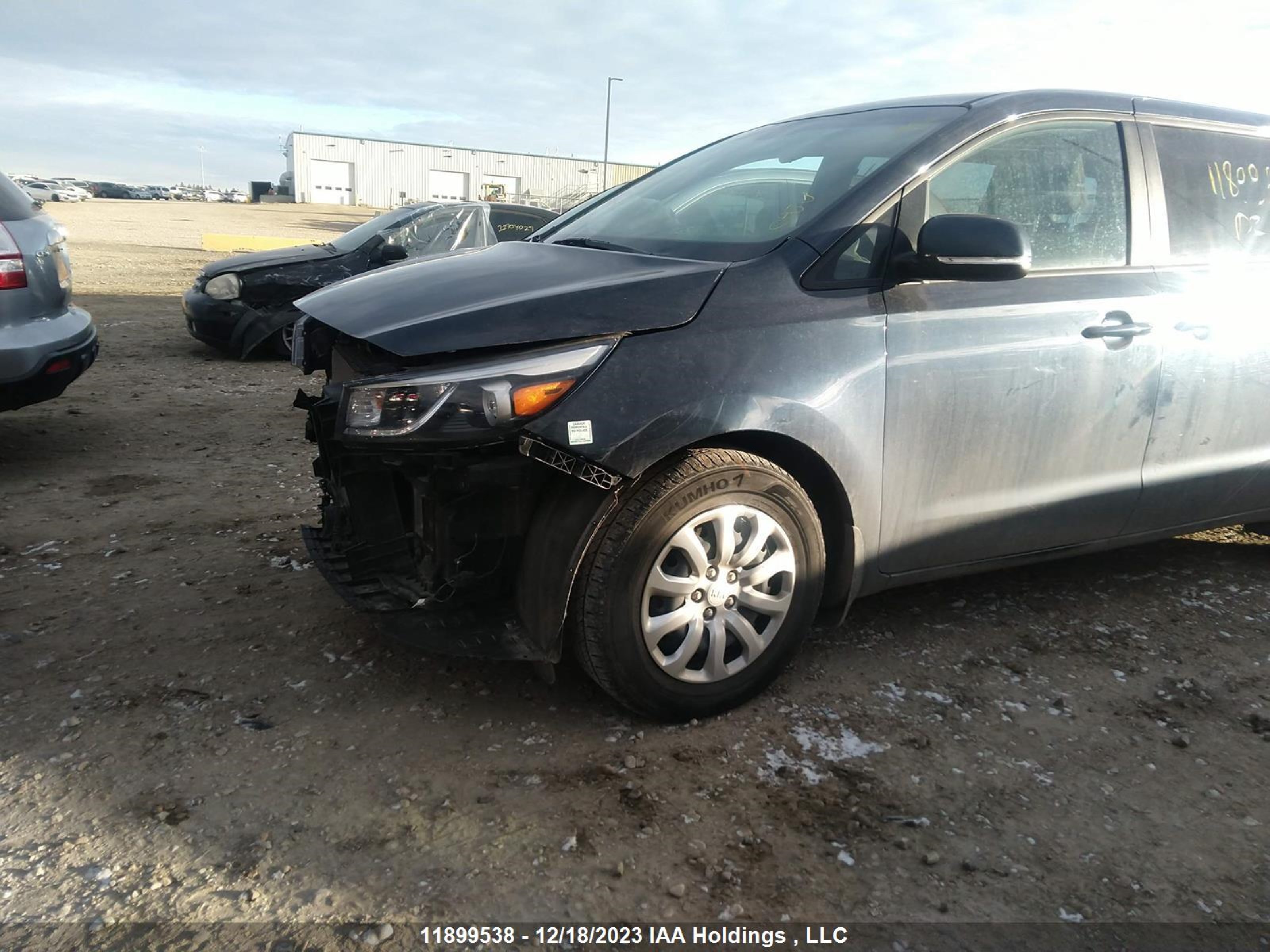 Photo 5 VIN: KNDMA5C14G6217574 - KIA SEDONA 