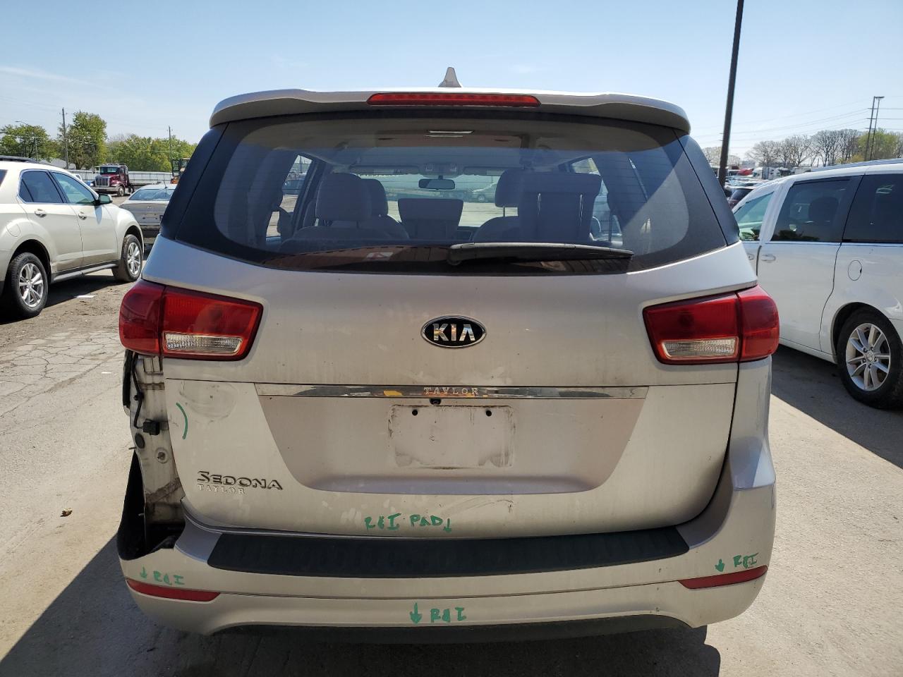 Photo 5 VIN: KNDMA5C16H6258449 - KIA SEDONA 