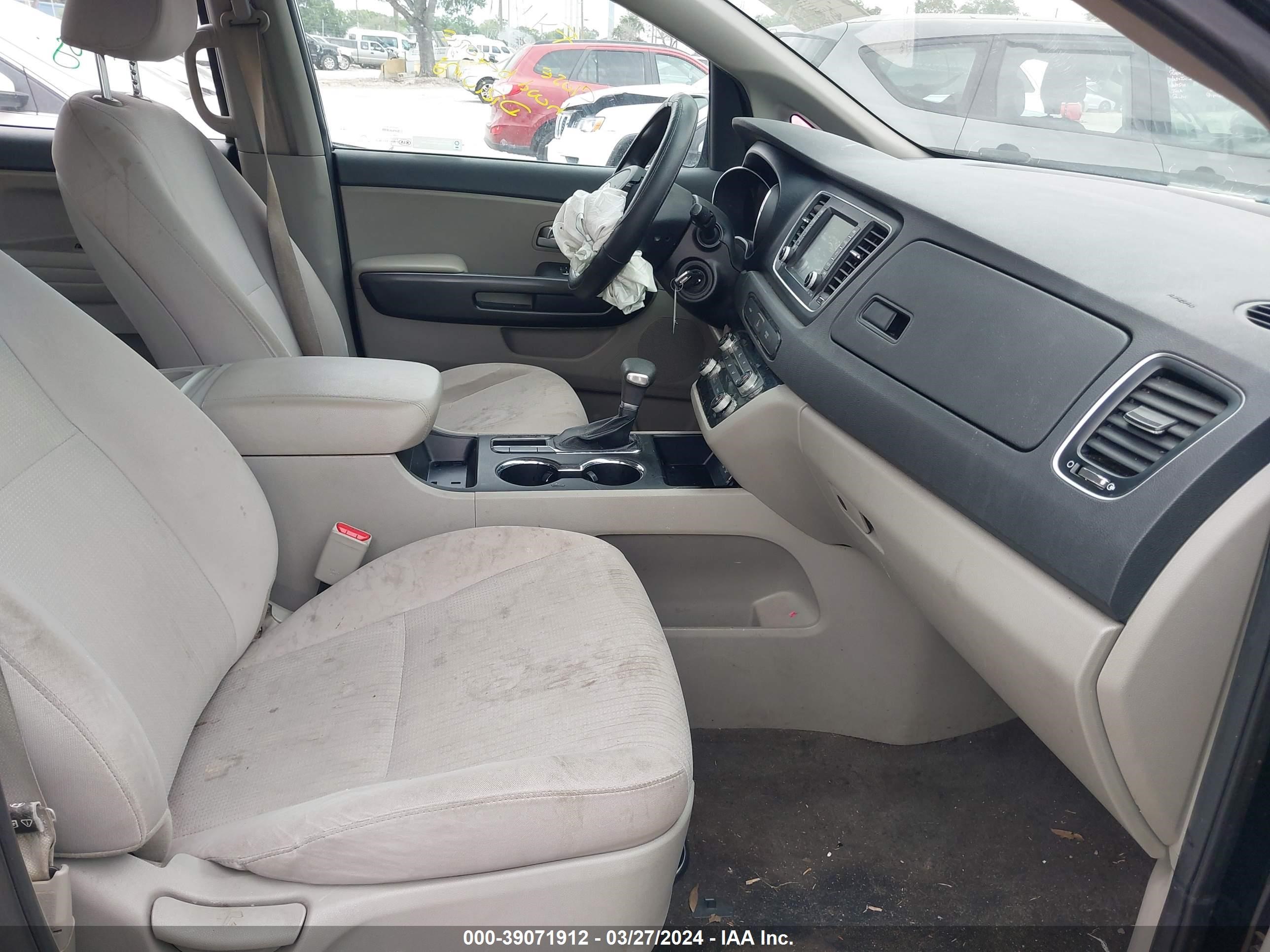 Photo 4 VIN: KNDMA5C17K6509485 - KIA SEDONA 