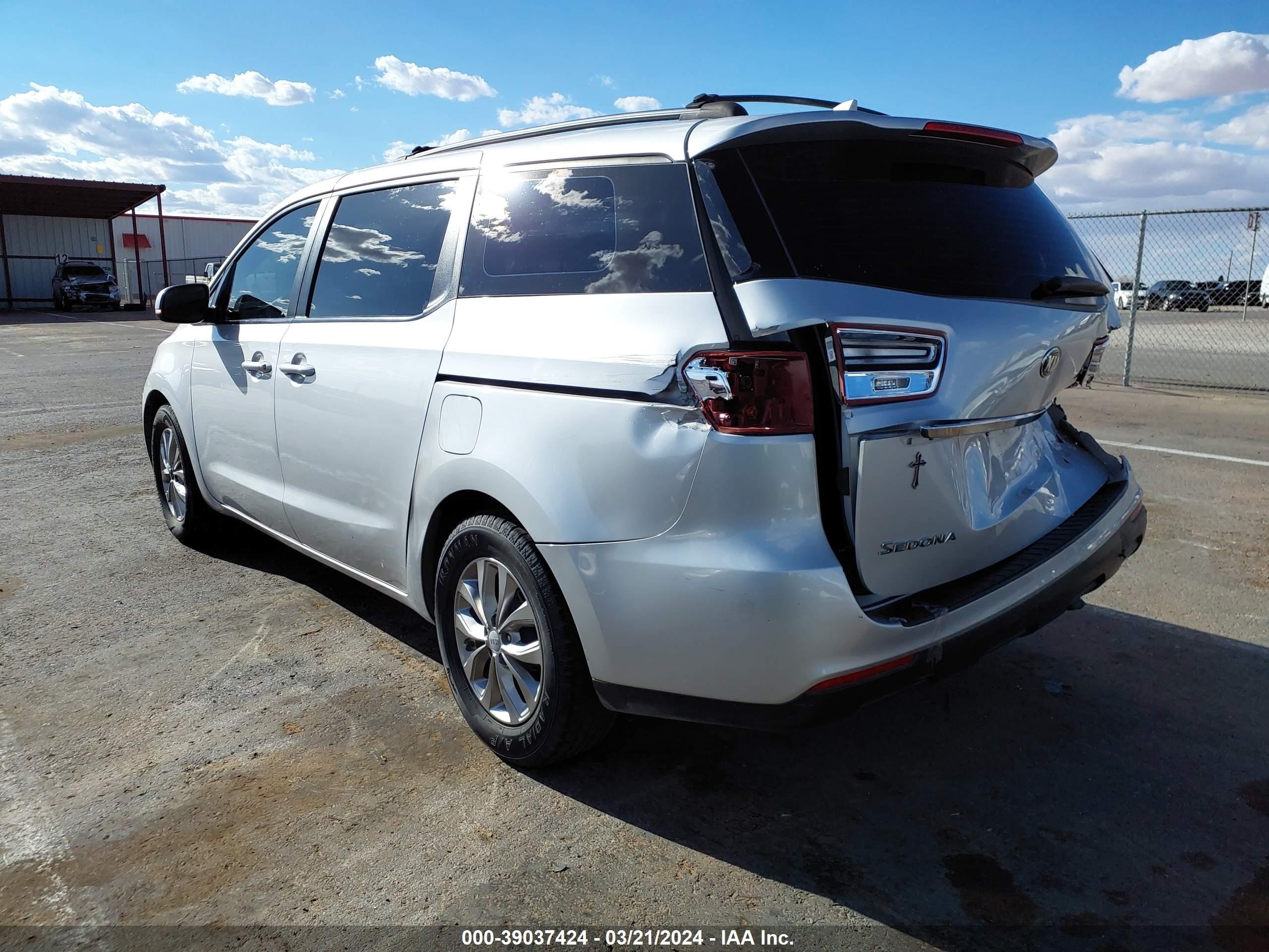 Photo 2 VIN: KNDMA5C18K6511410 - KIA SEDONA 