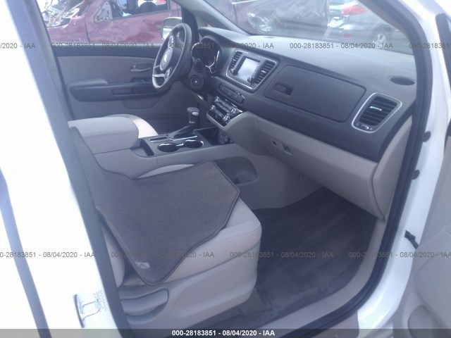 Photo 4 VIN: KNDMA5C18L6643827 - KIA SEDONA 