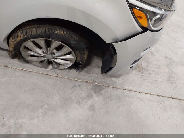 Photo 5 VIN: KNDMA5C19L6660345 - KIA SEDONA 