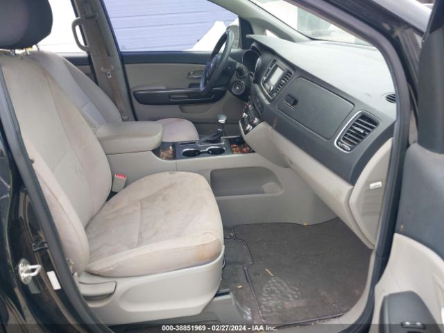 Photo 4 VIN: KNDMA5C1XK6552556 - KIA SEDONA 