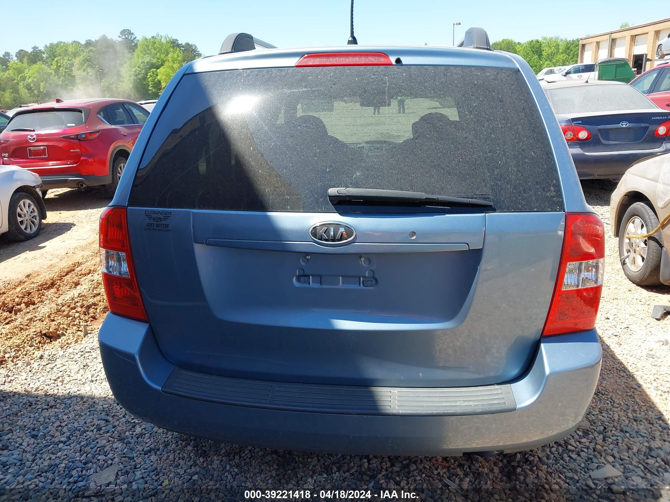 Photo 15 VIN: KNDMB133676130654 - KIA SEDONA 