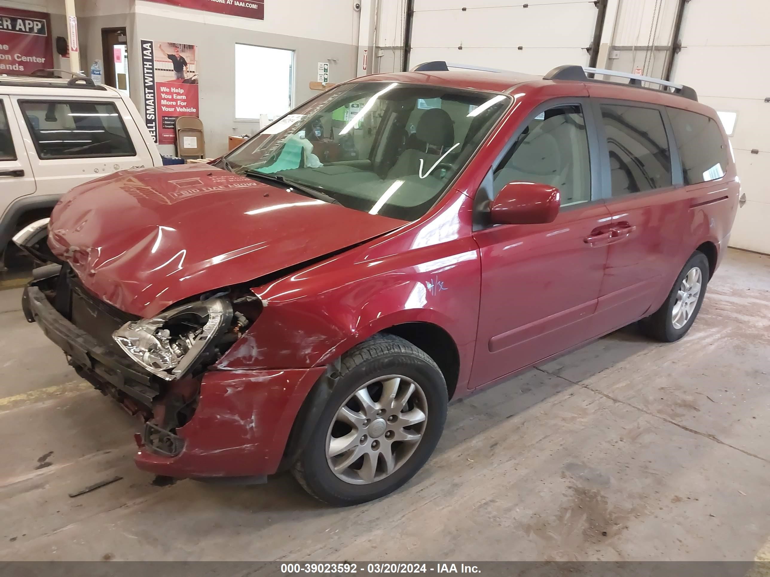 Photo 1 VIN: KNDMB233066056796 - KIA SEDONA 