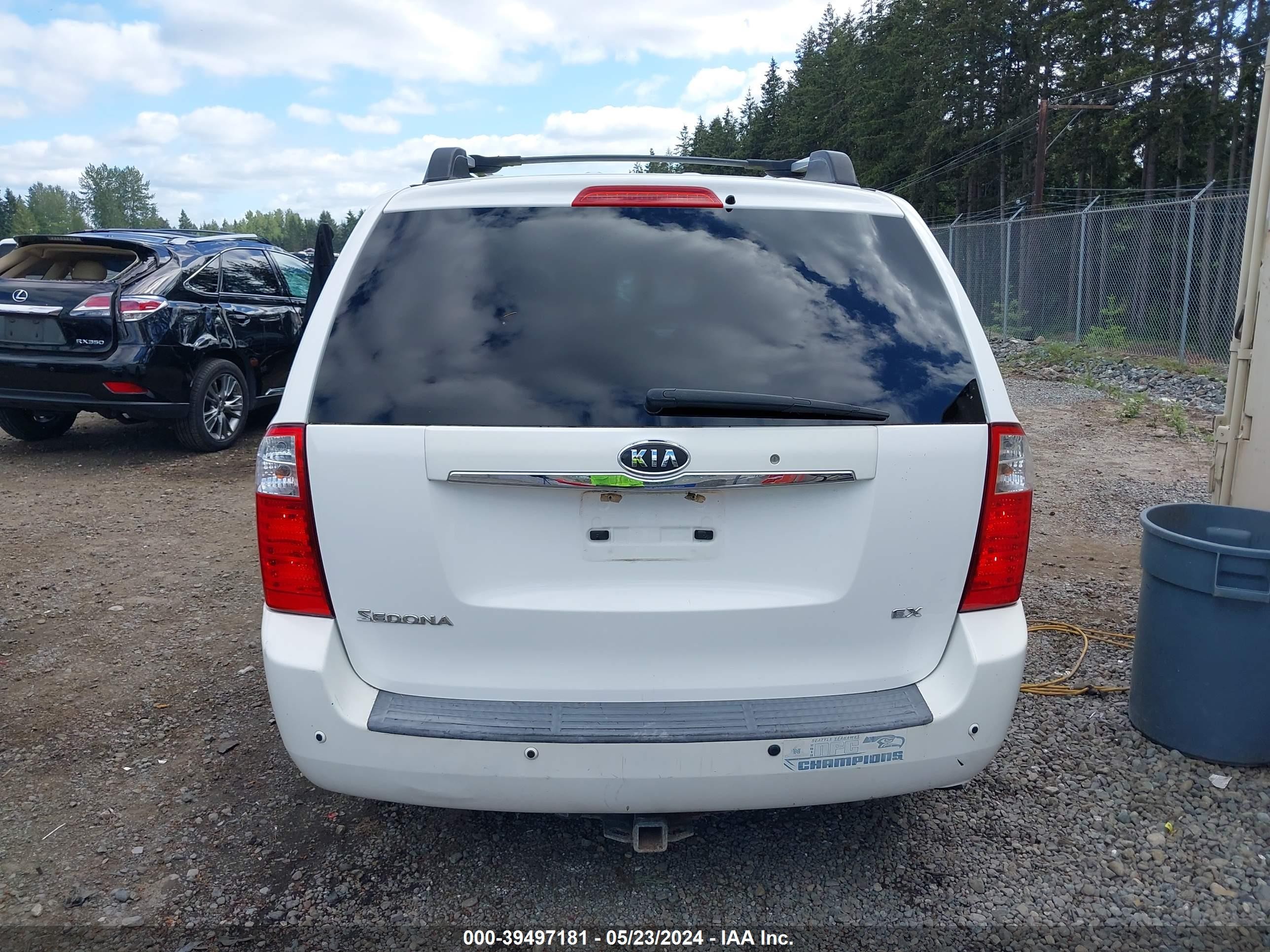 Photo 15 VIN: KNDMB233076169732 - KIA SEDONA 