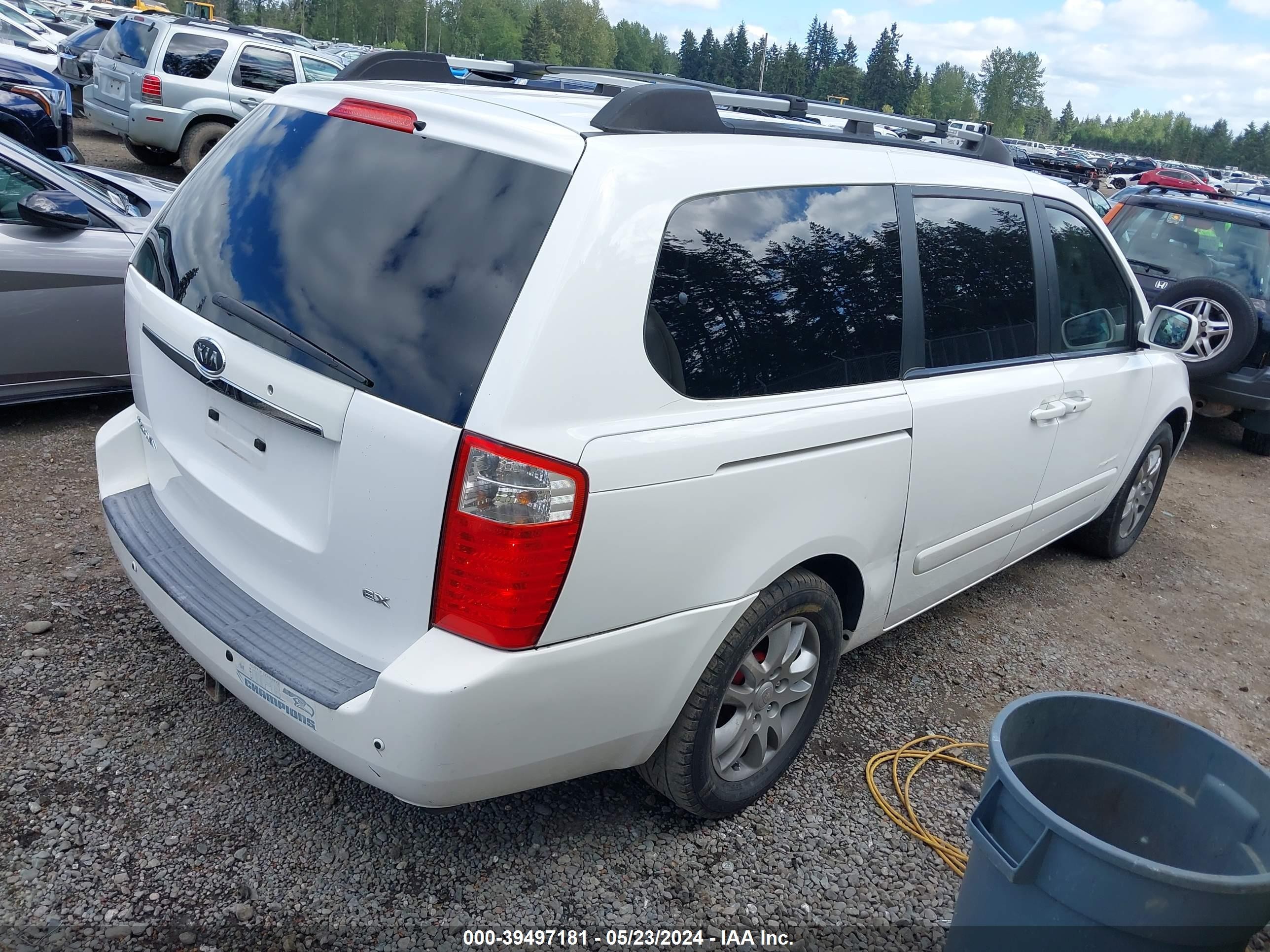 Photo 3 VIN: KNDMB233076169732 - KIA SEDONA 