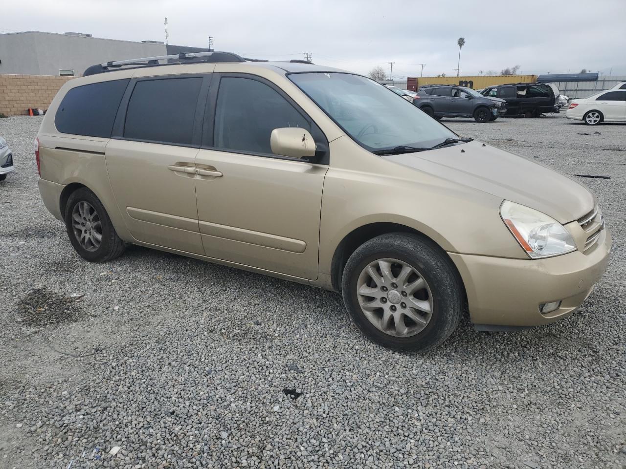 Photo 3 VIN: KNDMB233086248836 - KIA SEDONA 