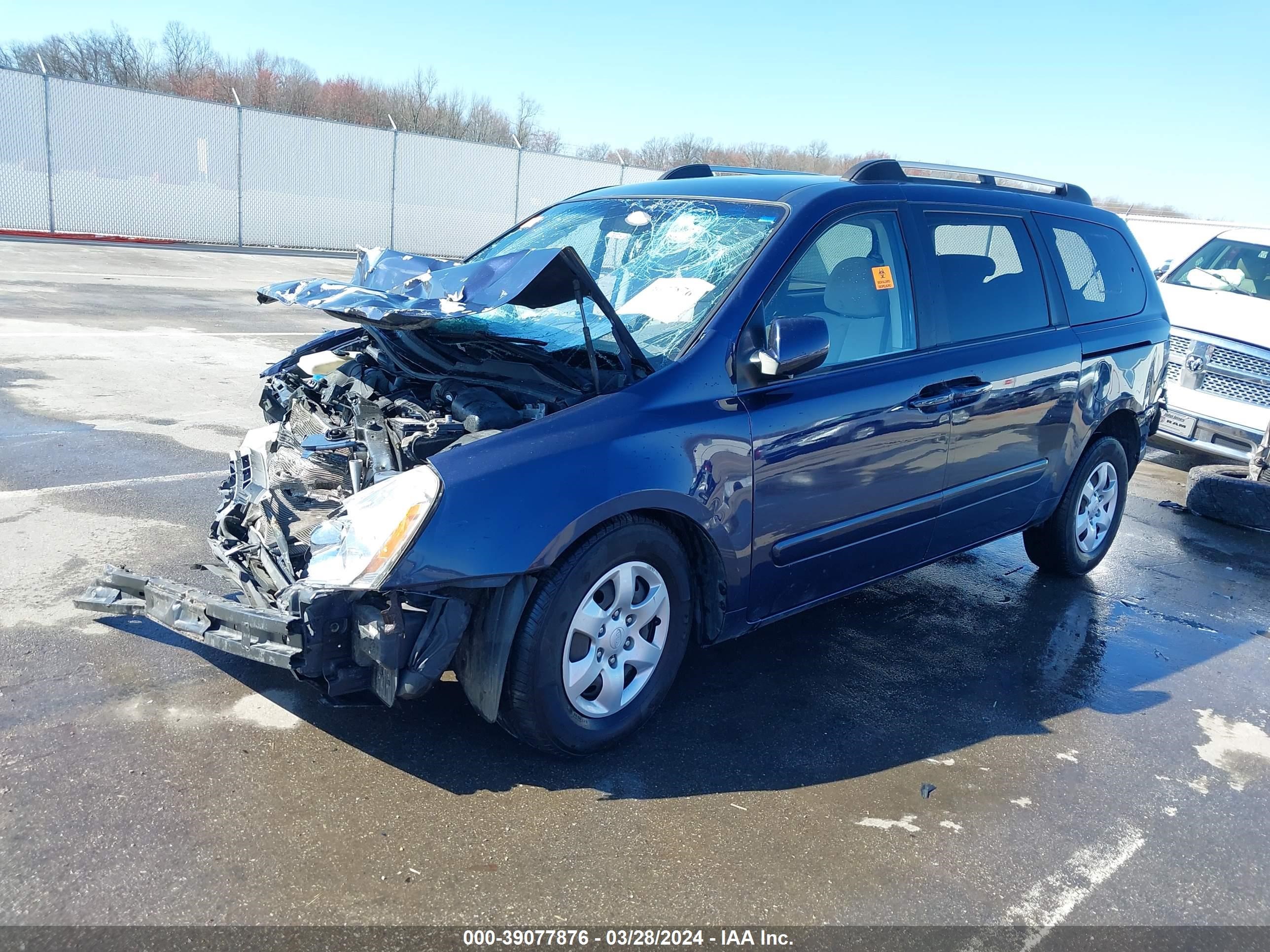 Photo 1 VIN: KNDMB233086249775 - KIA SEDONA 