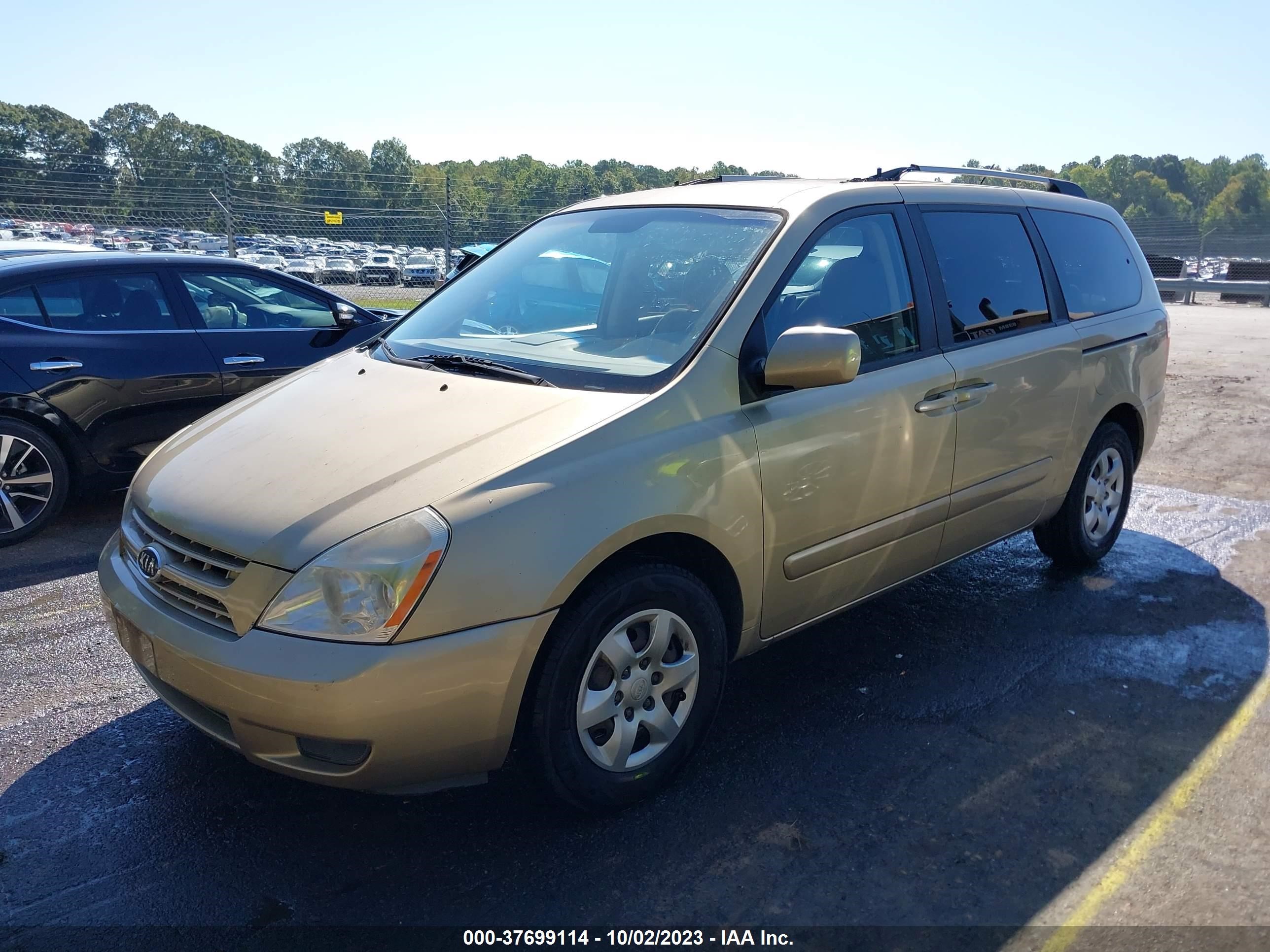 Photo 1 VIN: KNDMB233096309393 - KIA SEDONA 