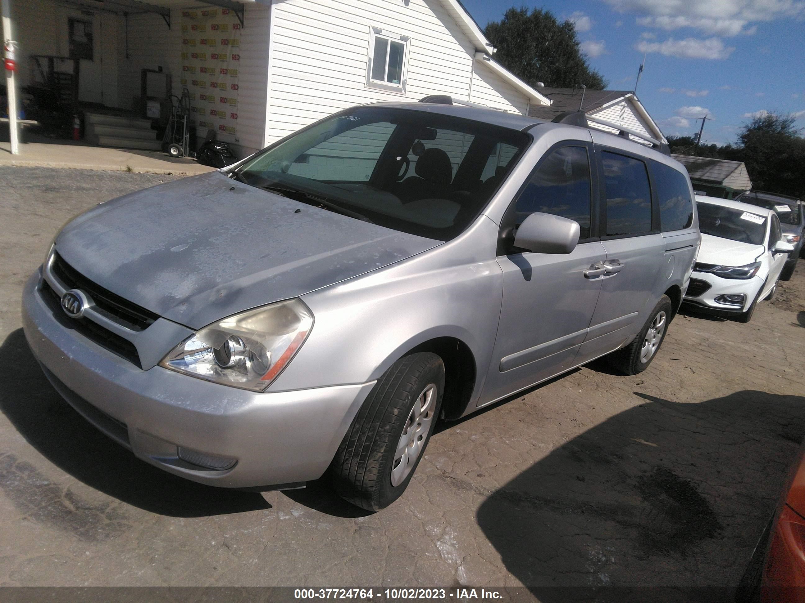 Photo 1 VIN: KNDMB233166027792 - KIA SEDONA 