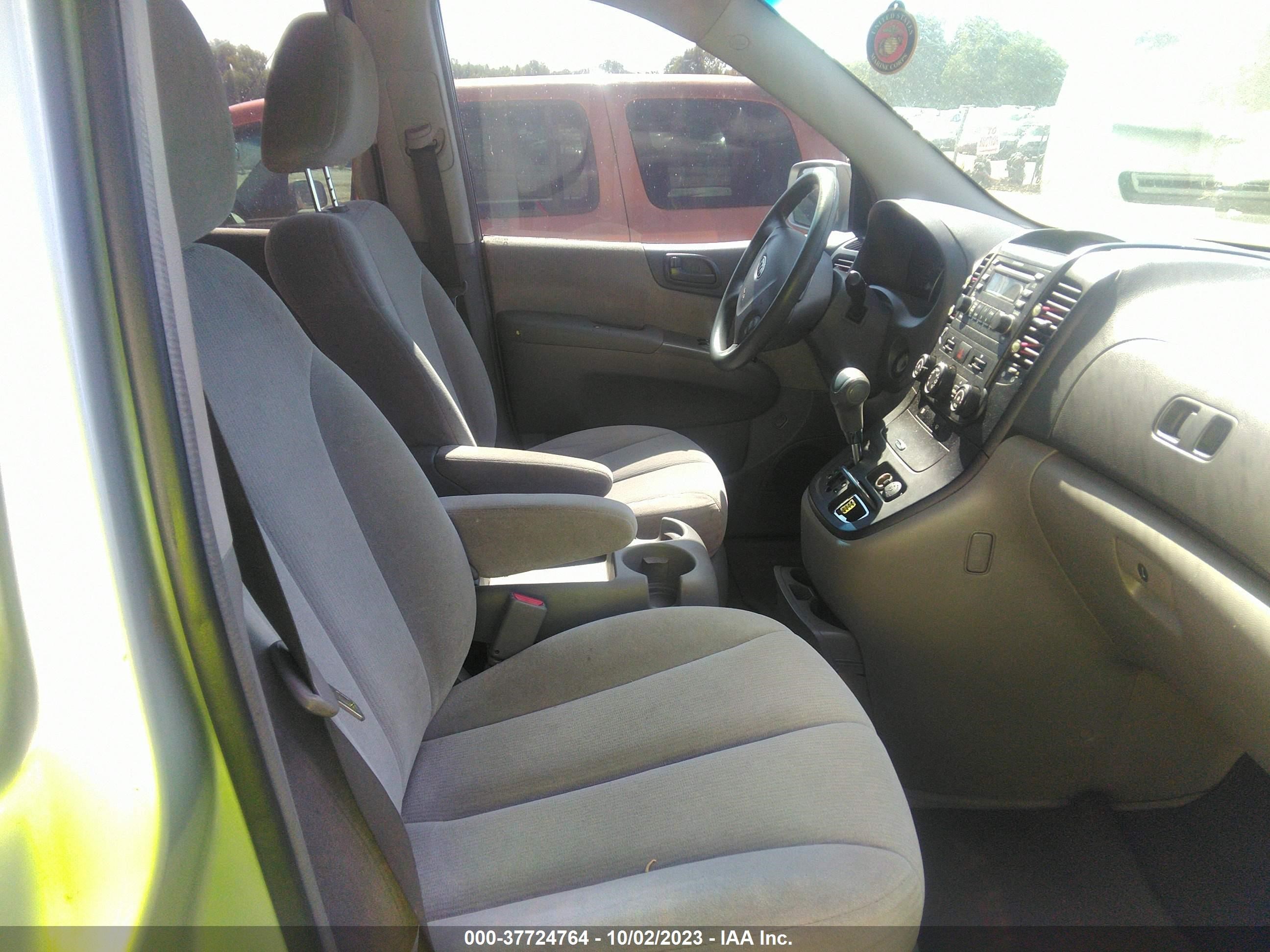 Photo 4 VIN: KNDMB233166027792 - KIA SEDONA 