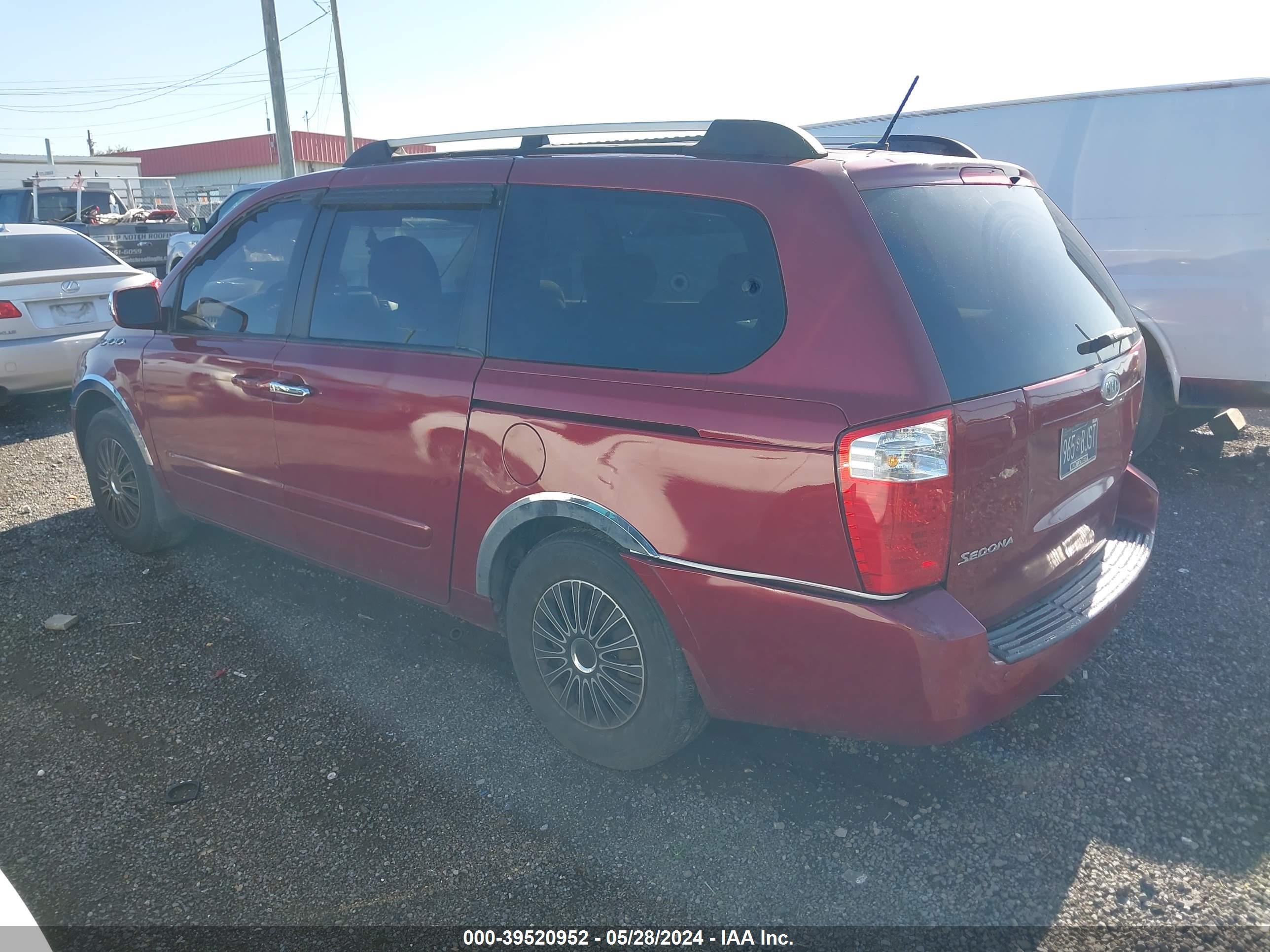 Photo 2 VIN: KNDMB233196278283 - KIA SEDONA 