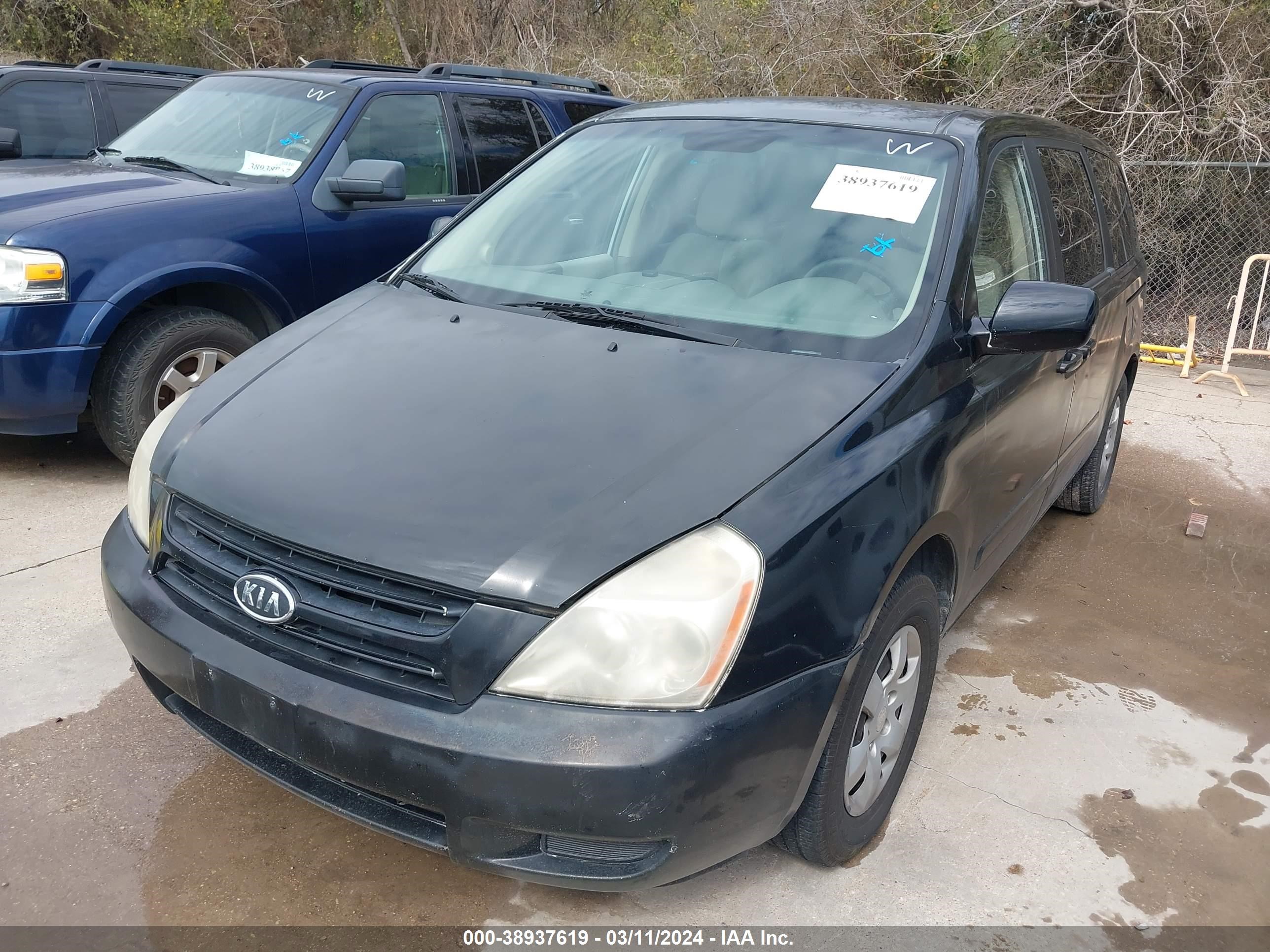 Photo 5 VIN: KNDMB233266021287 - KIA SEDONA 