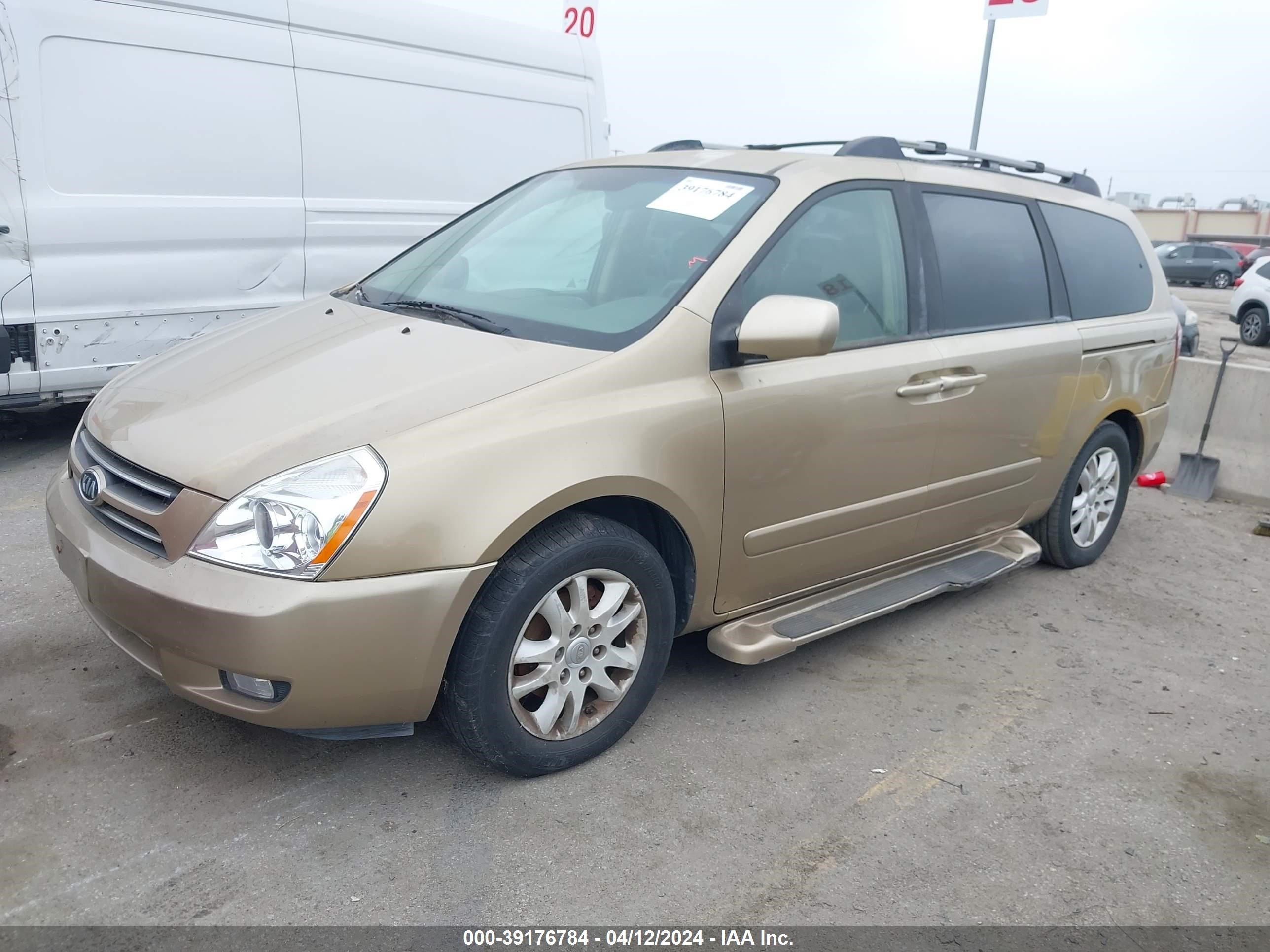 Photo 1 VIN: KNDMB233266036534 - KIA SEDONA 