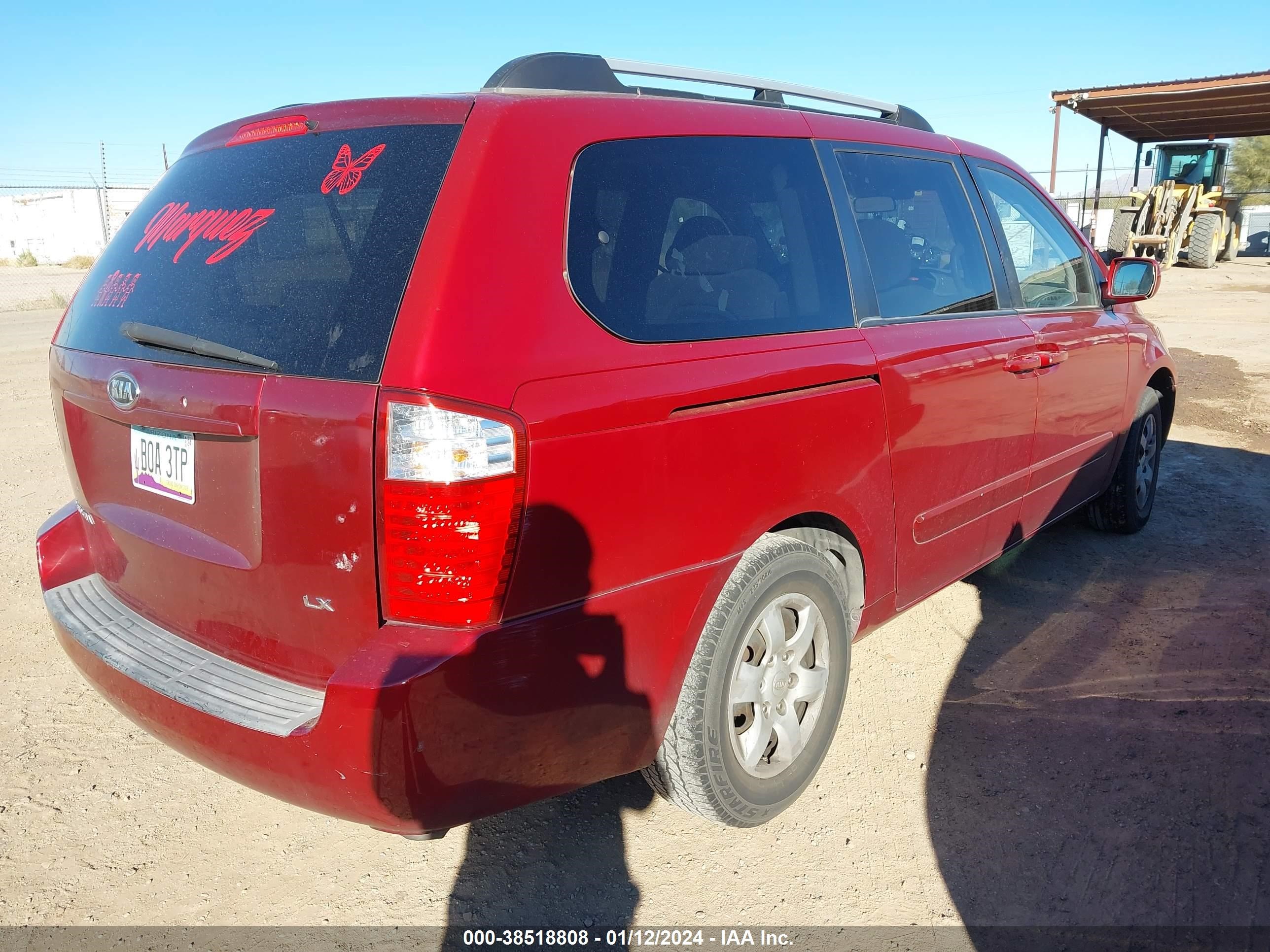 Photo 3 VIN: KNDMB233286203798 - KIA SEDONA 