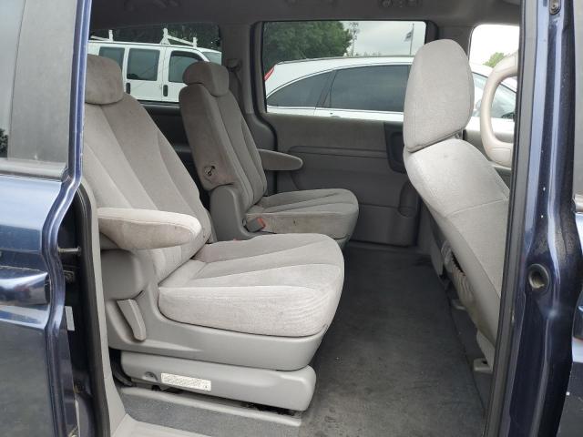 Photo 10 VIN: KNDMB233286250412 - KIA SEDONA EX 