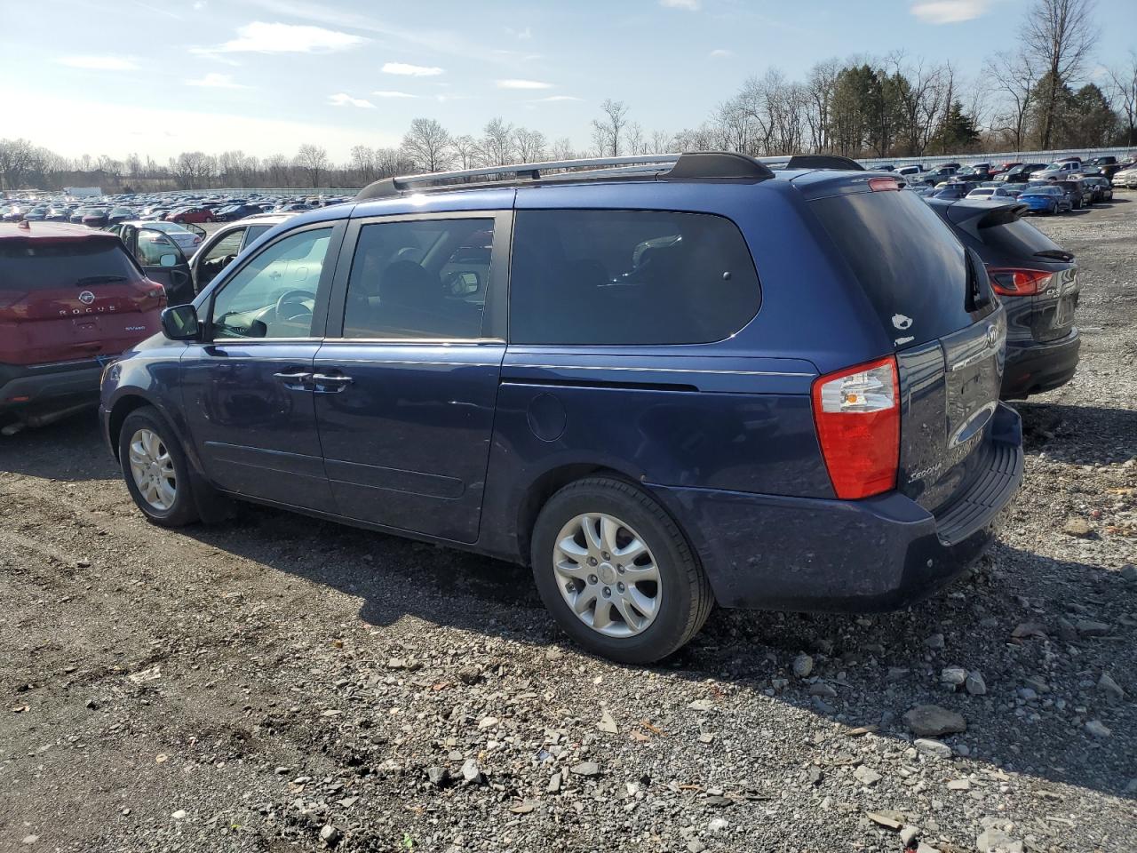 Photo 1 VIN: KNDMB233286264911 - KIA SEDONA 