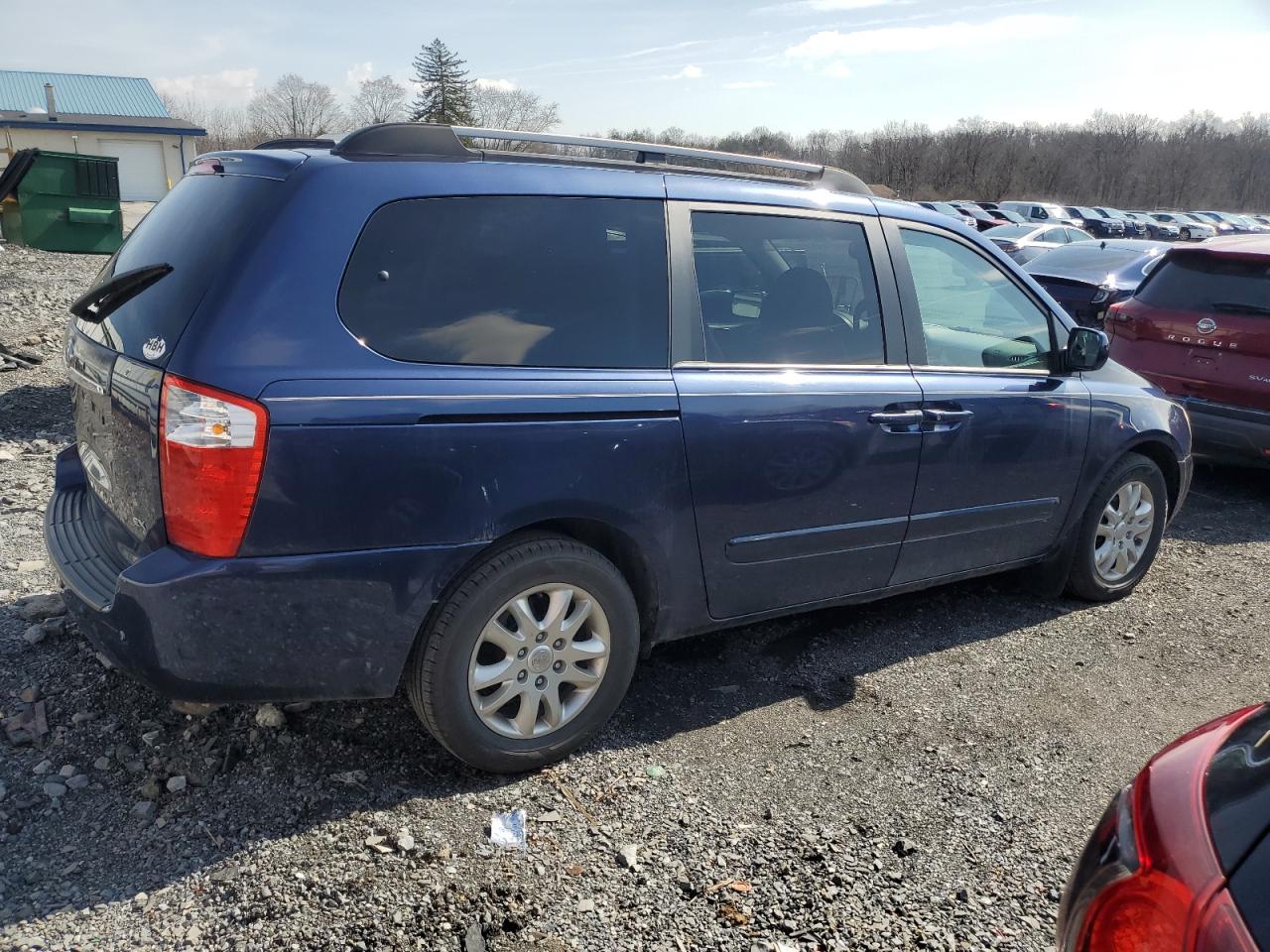 Photo 2 VIN: KNDMB233286264911 - KIA SEDONA 