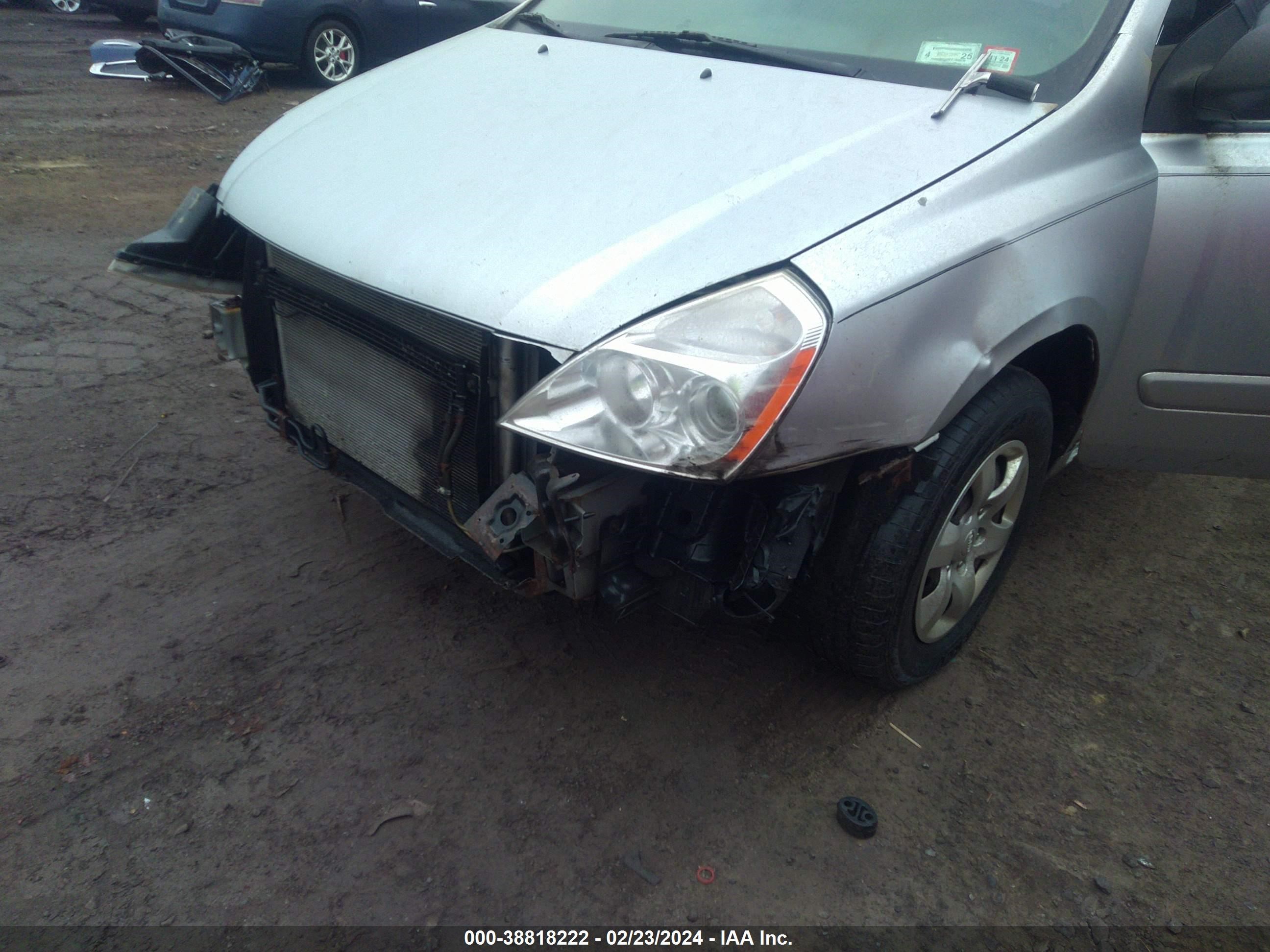 Photo 5 VIN: KNDMB233296272198 - KIA SEDONA 