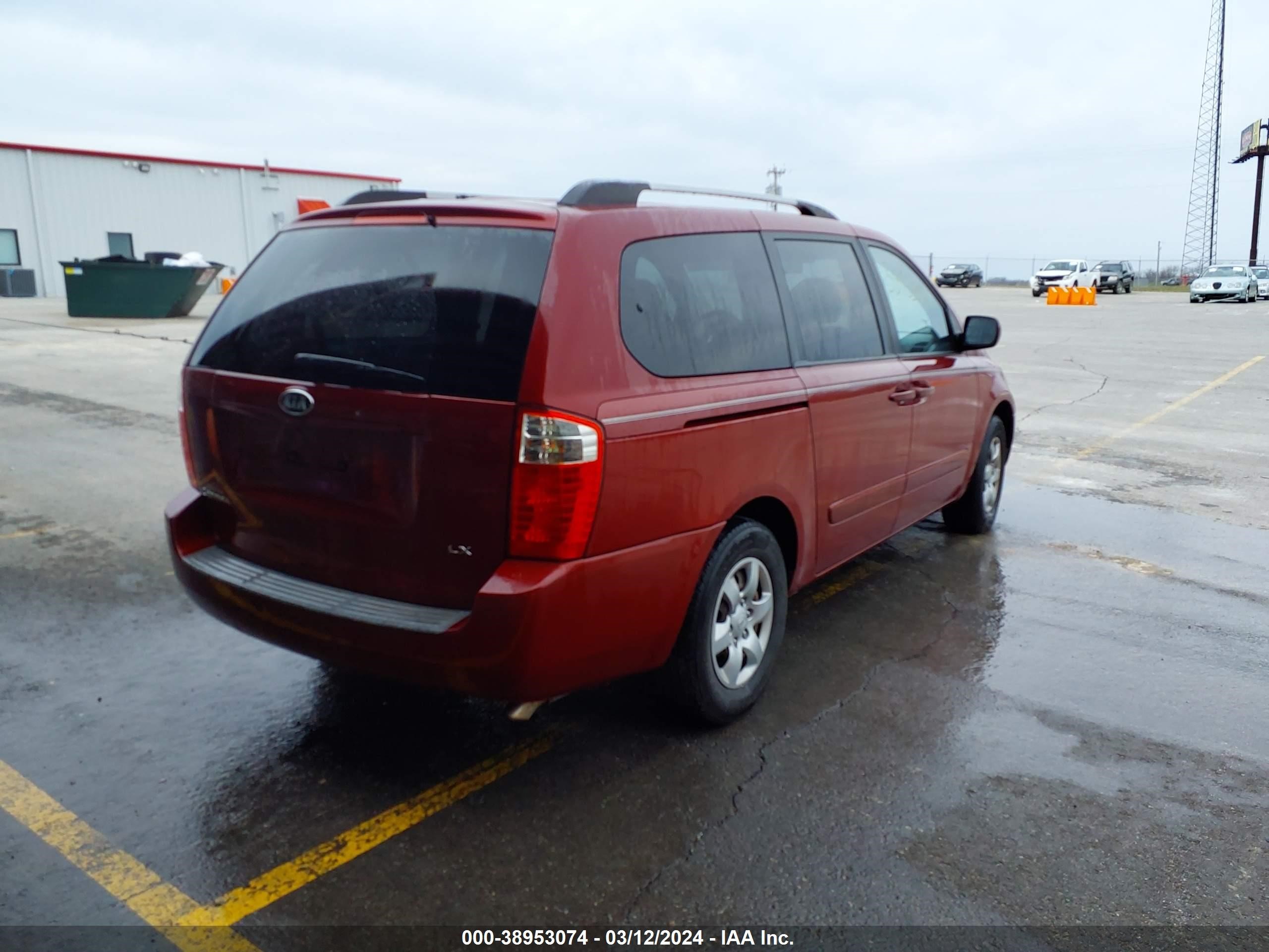 Photo 3 VIN: KNDMB233296317303 - KIA SEDONA 