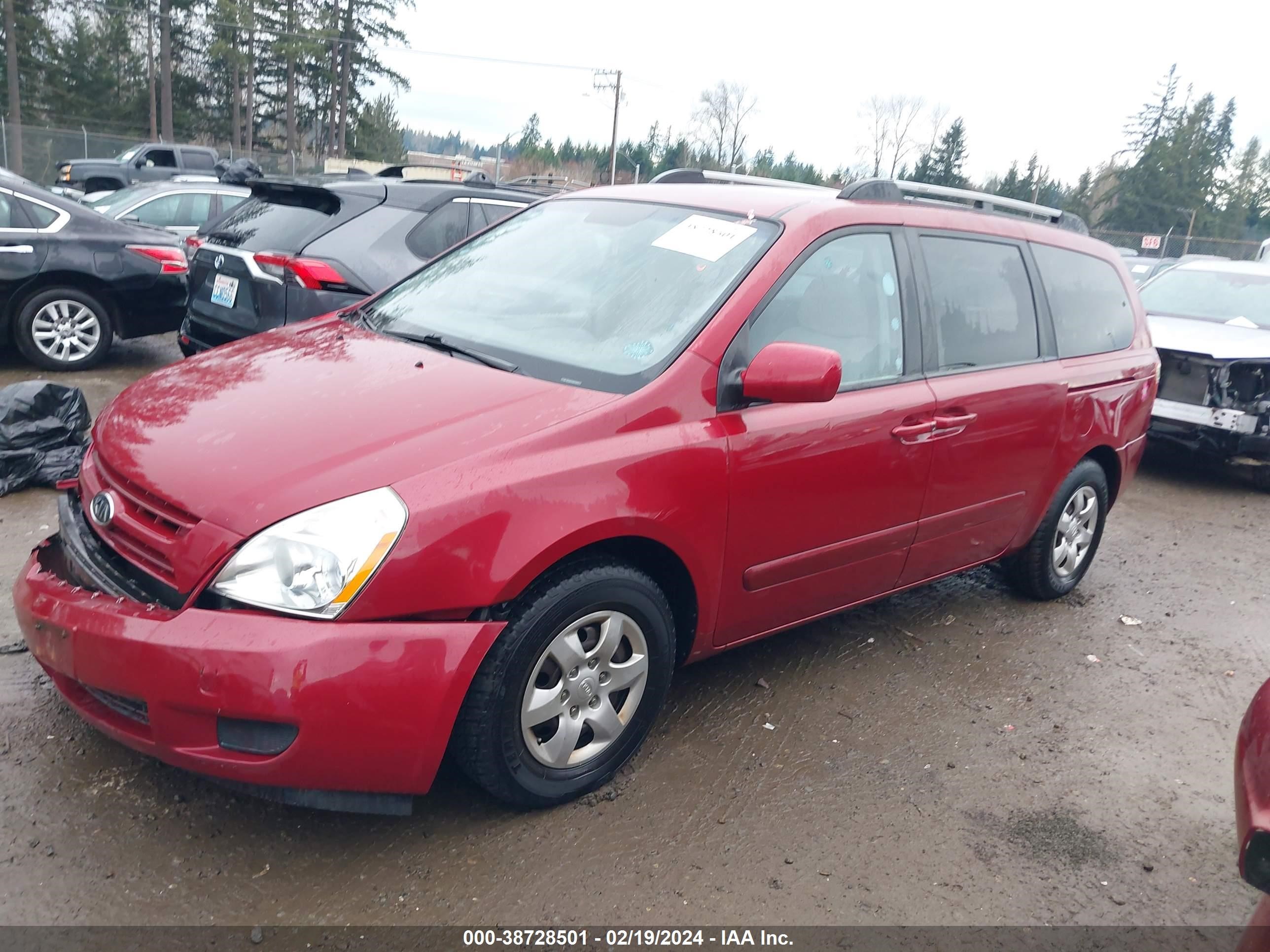 Photo 1 VIN: KNDMB233386226992 - KIA SEDONA 