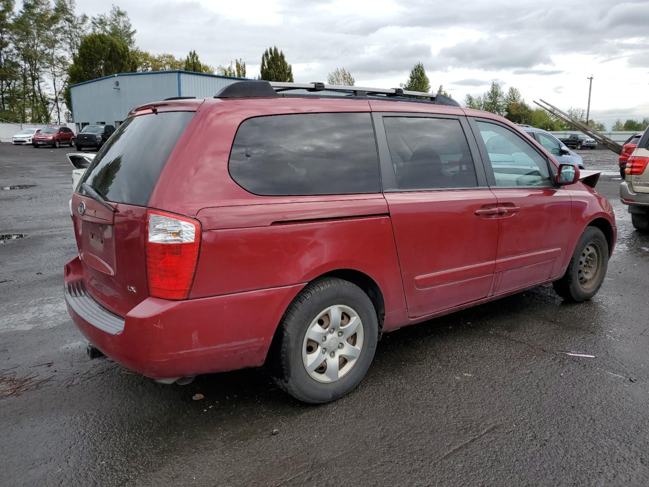 Photo 2 VIN: KNDMB233466022490 - KIA SEDONA 