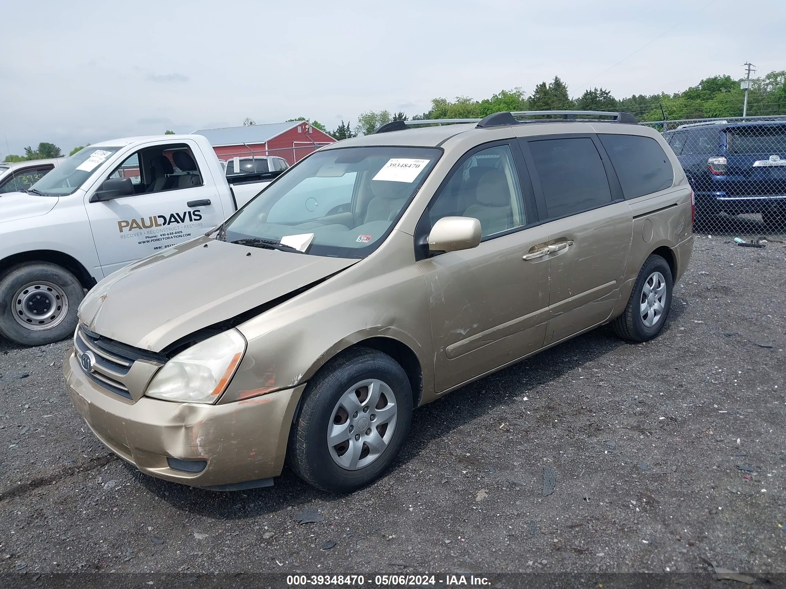 Photo 1 VIN: KNDMB233576104732 - KIA SEDONA 