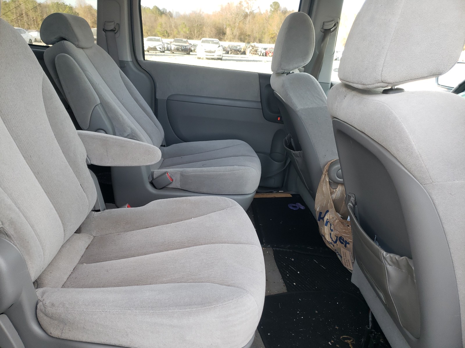 Photo 5 VIN: KNDMB233576154496 - KIA SEDONA EX 