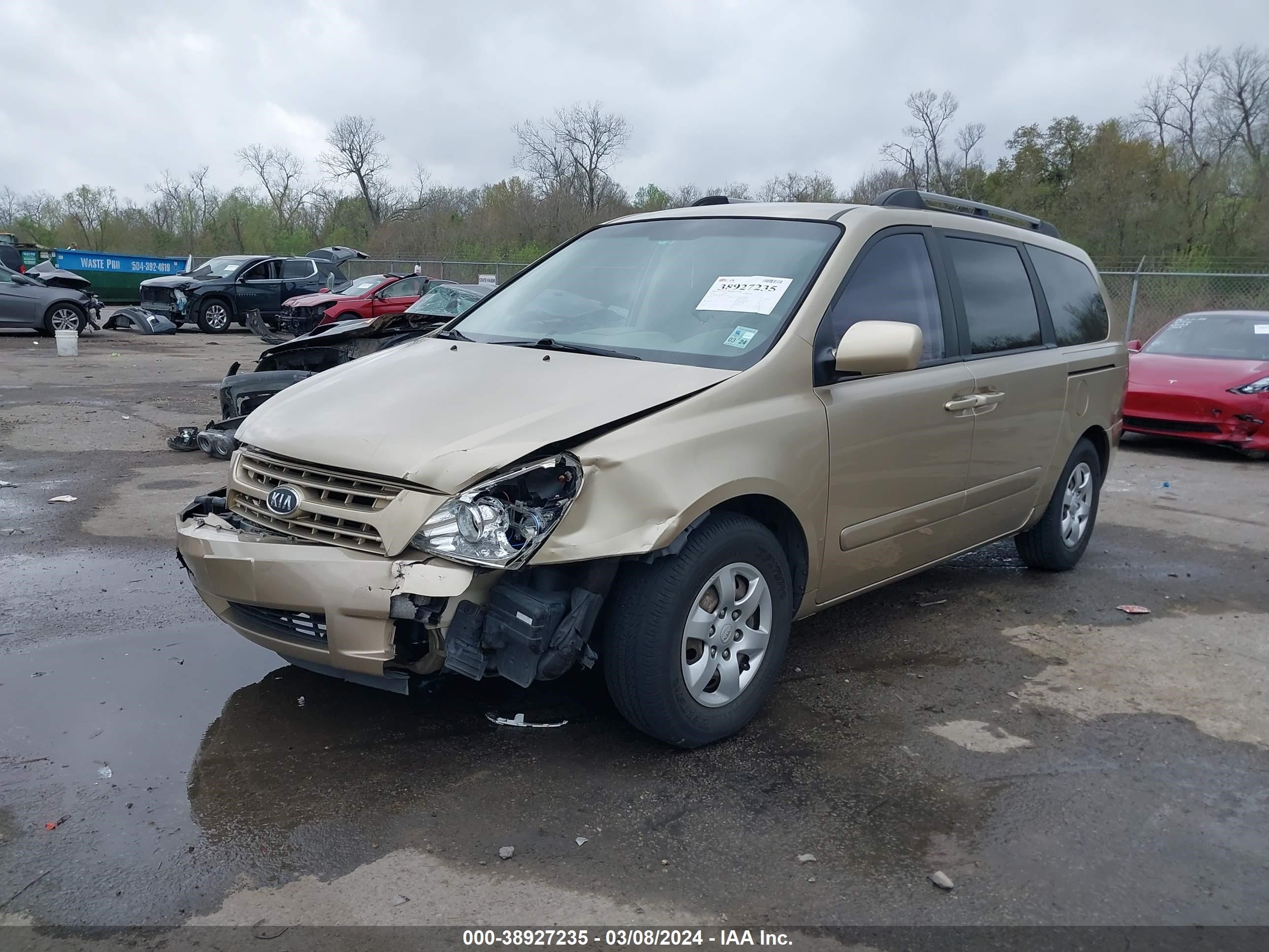 Photo 1 VIN: KNDMB233896273145 - KIA SEDONA 