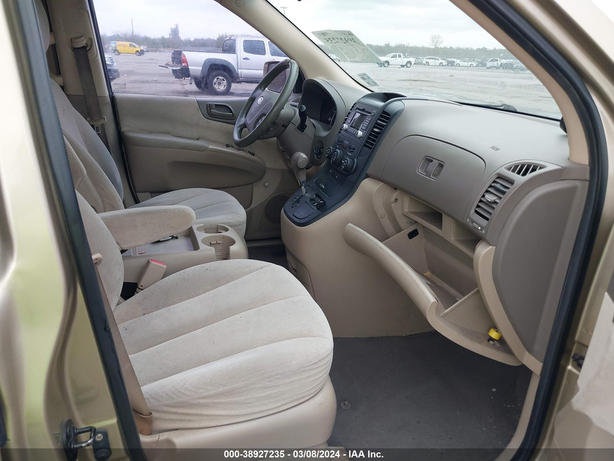 Photo 4 VIN: KNDMB233896273145 - KIA SEDONA 