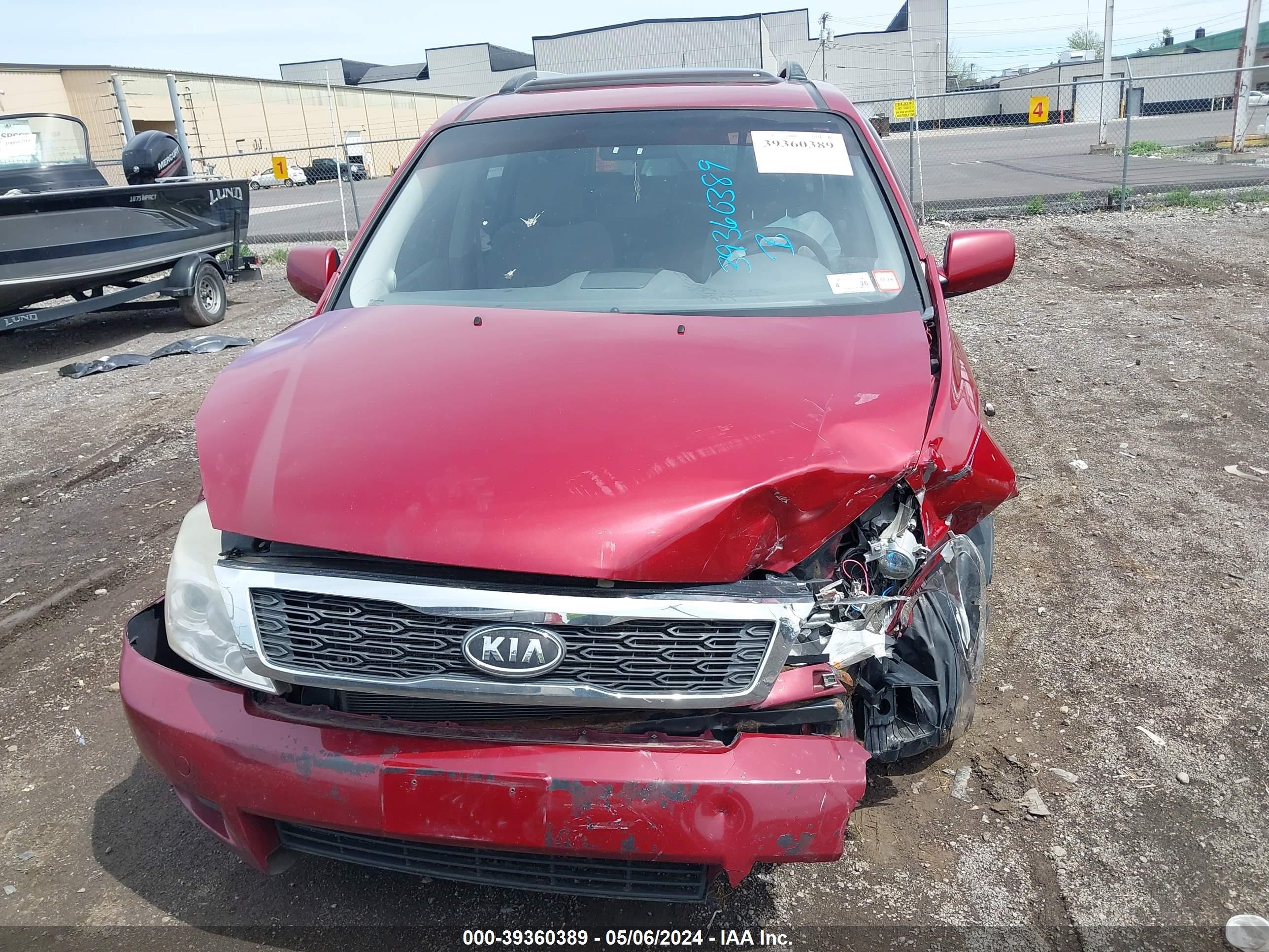 Photo 11 VIN: KNDMB233896310369 - KIA SEDONA 