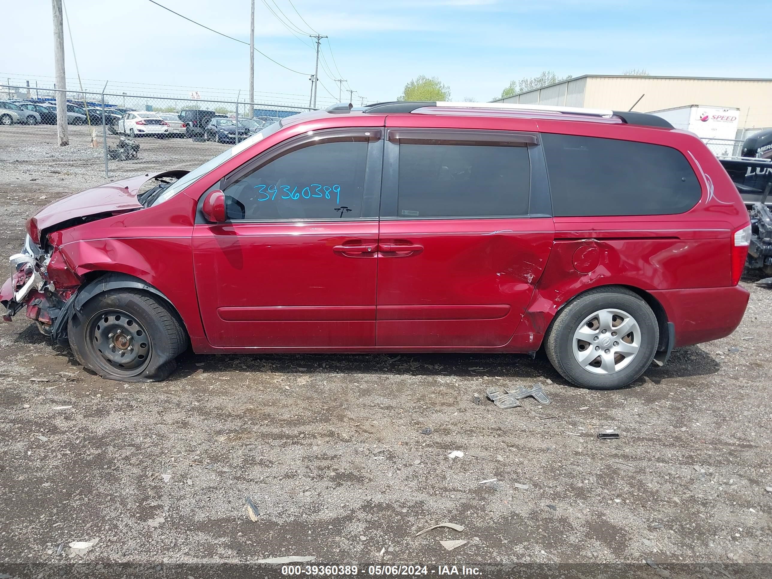 Photo 13 VIN: KNDMB233896310369 - KIA SEDONA 