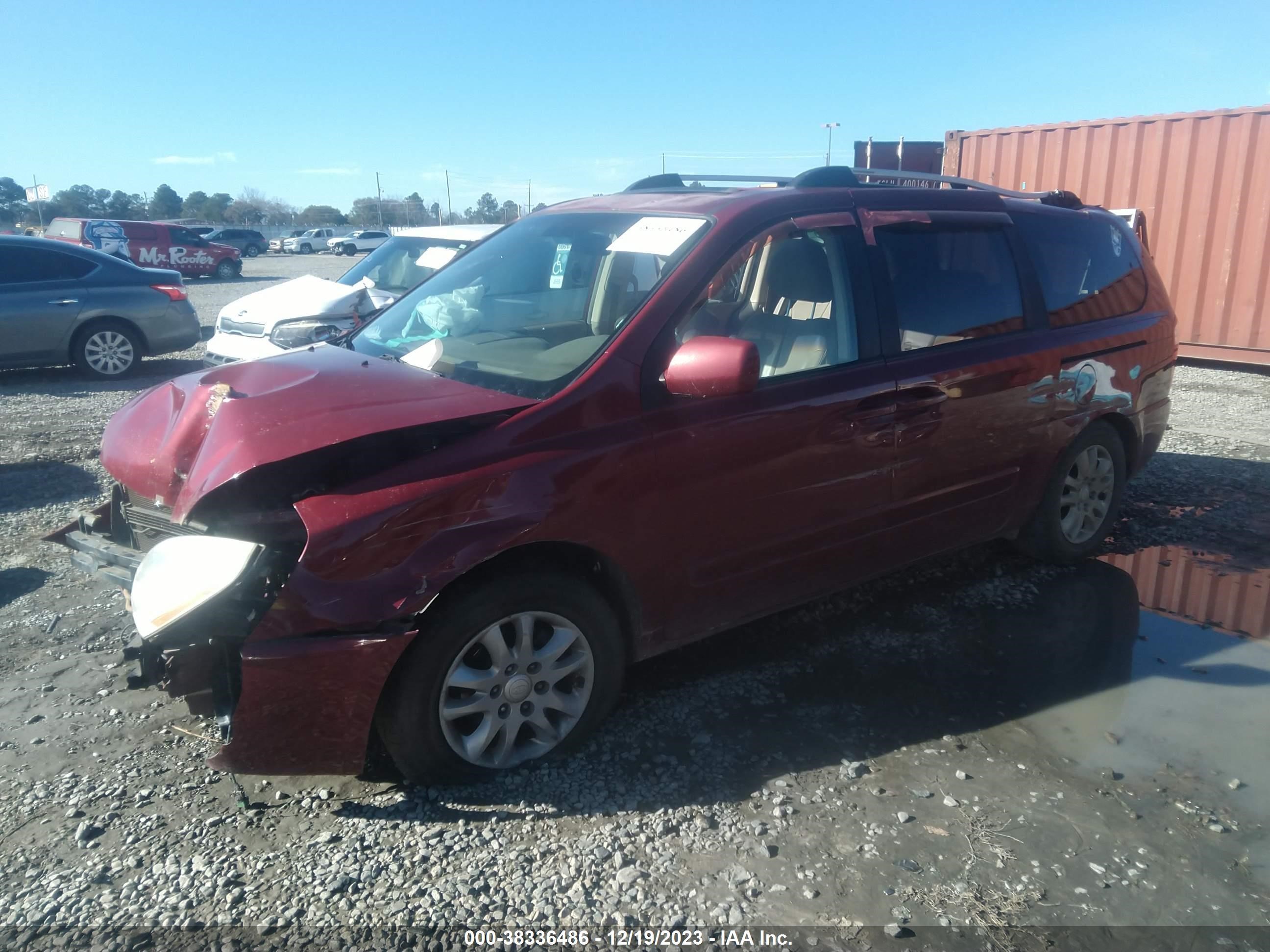 Photo 1 VIN: KNDMB233966067036 - KIA SEDONA 