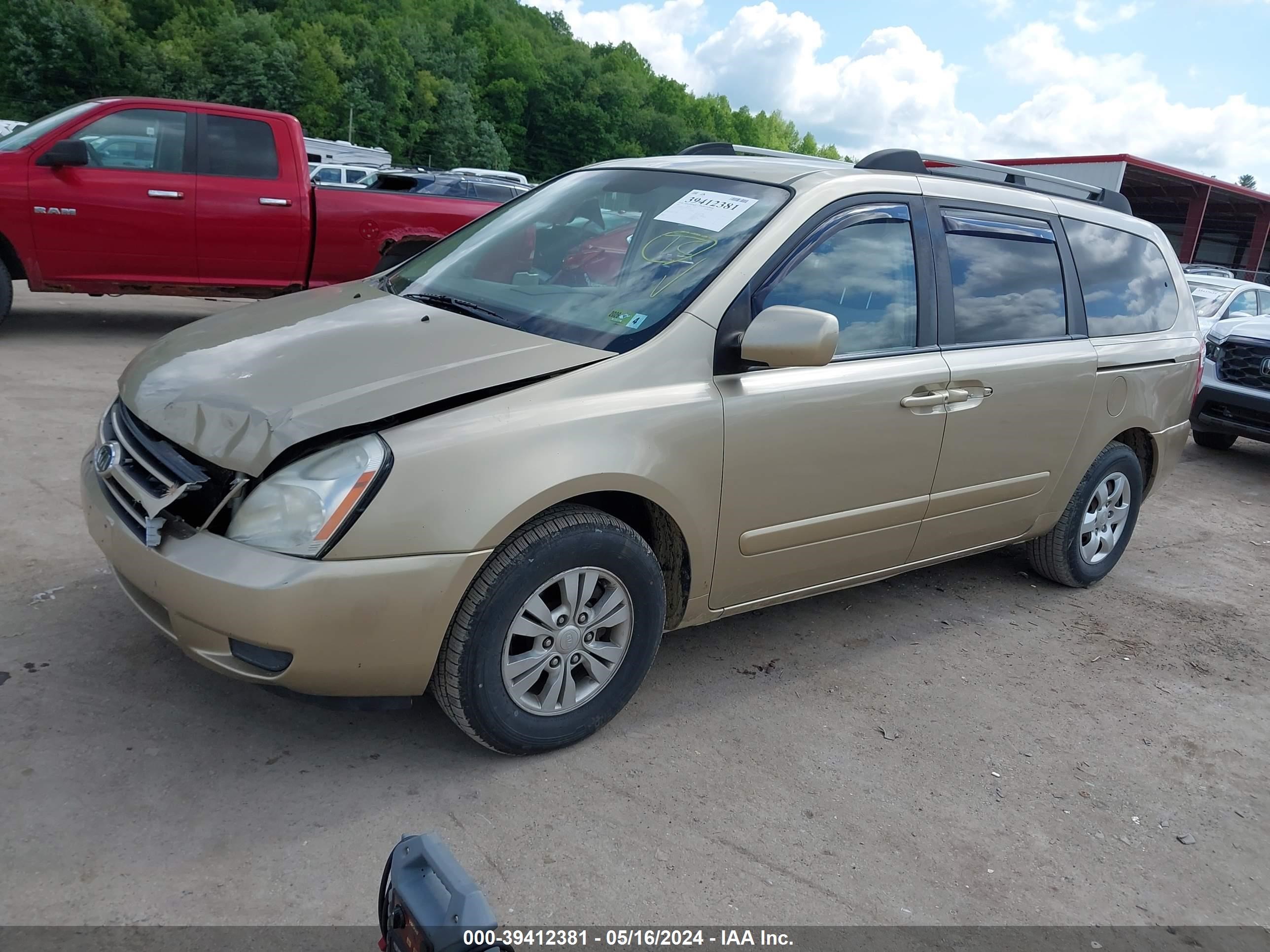 Photo 1 VIN: KNDMB233976172516 - KIA SEDONA 