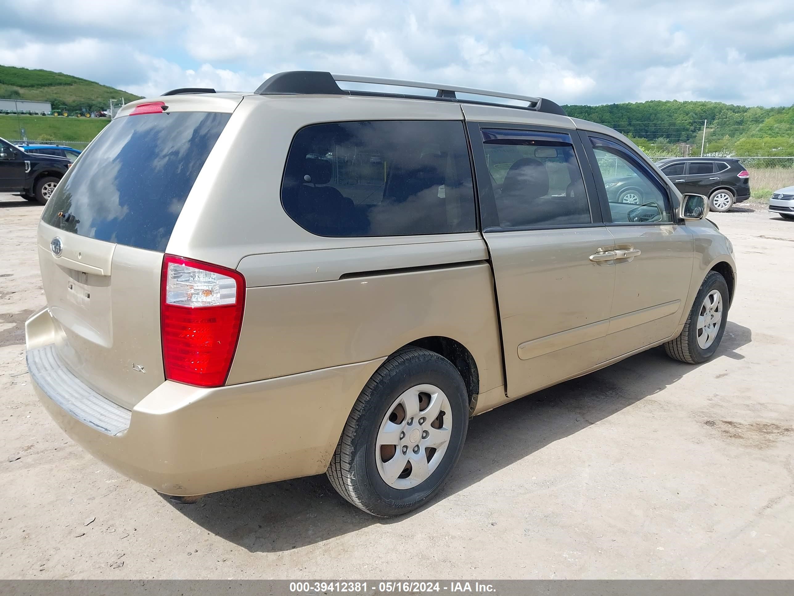 Photo 3 VIN: KNDMB233976172516 - KIA SEDONA 