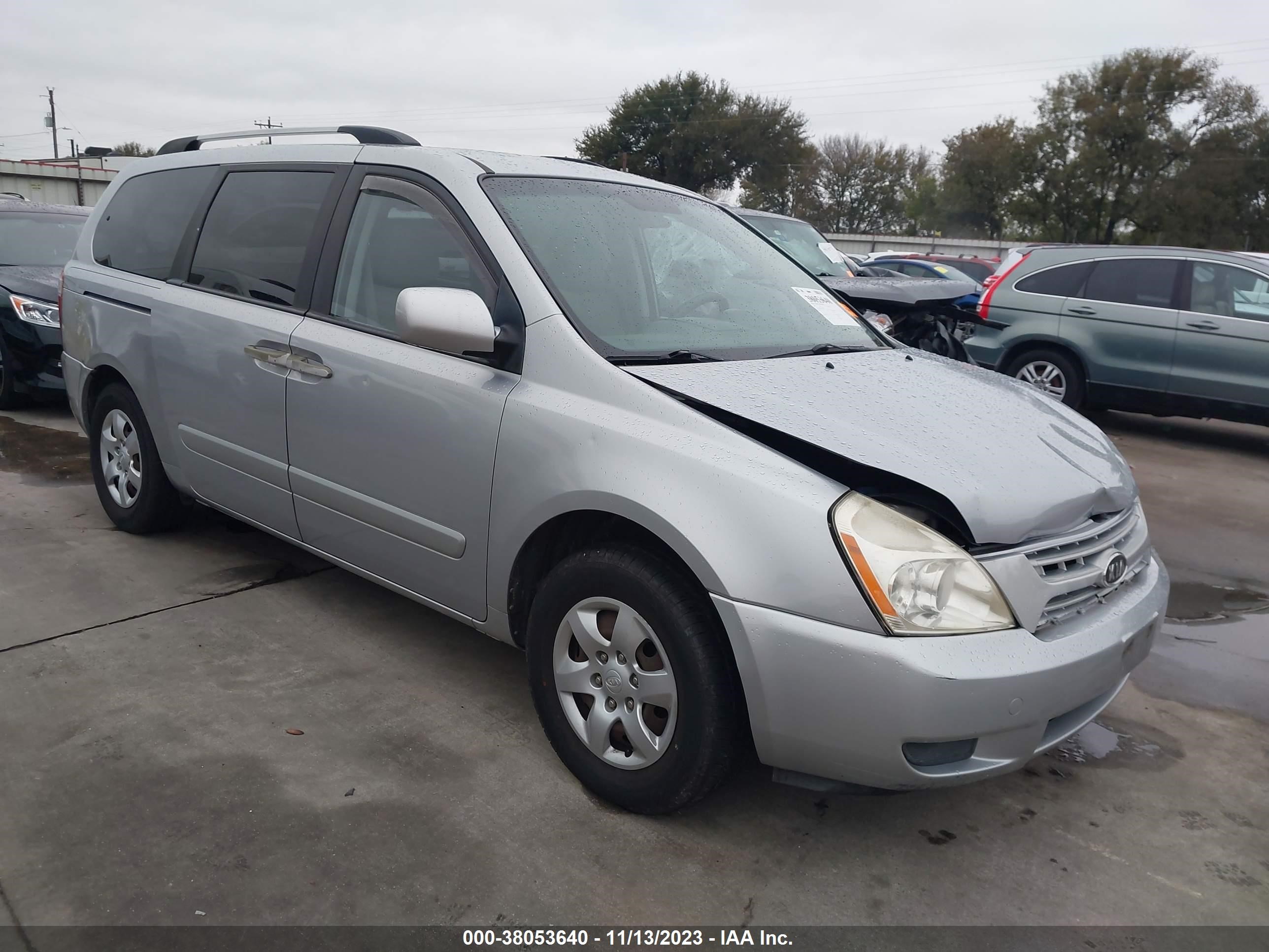 Photo 0 VIN: KNDMB233996308856 - KIA SEDONA 