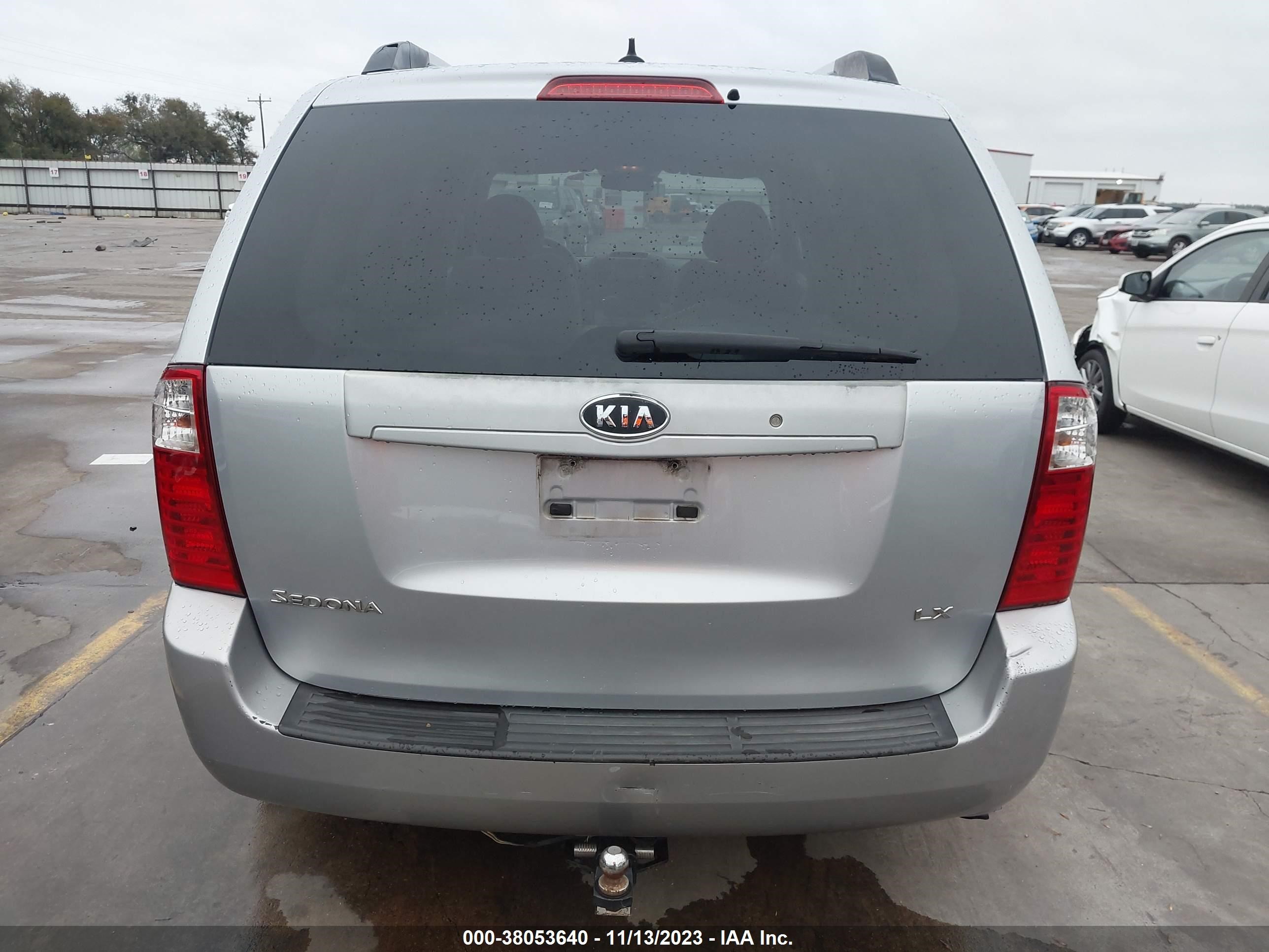 Photo 15 VIN: KNDMB233996308856 - KIA SEDONA 