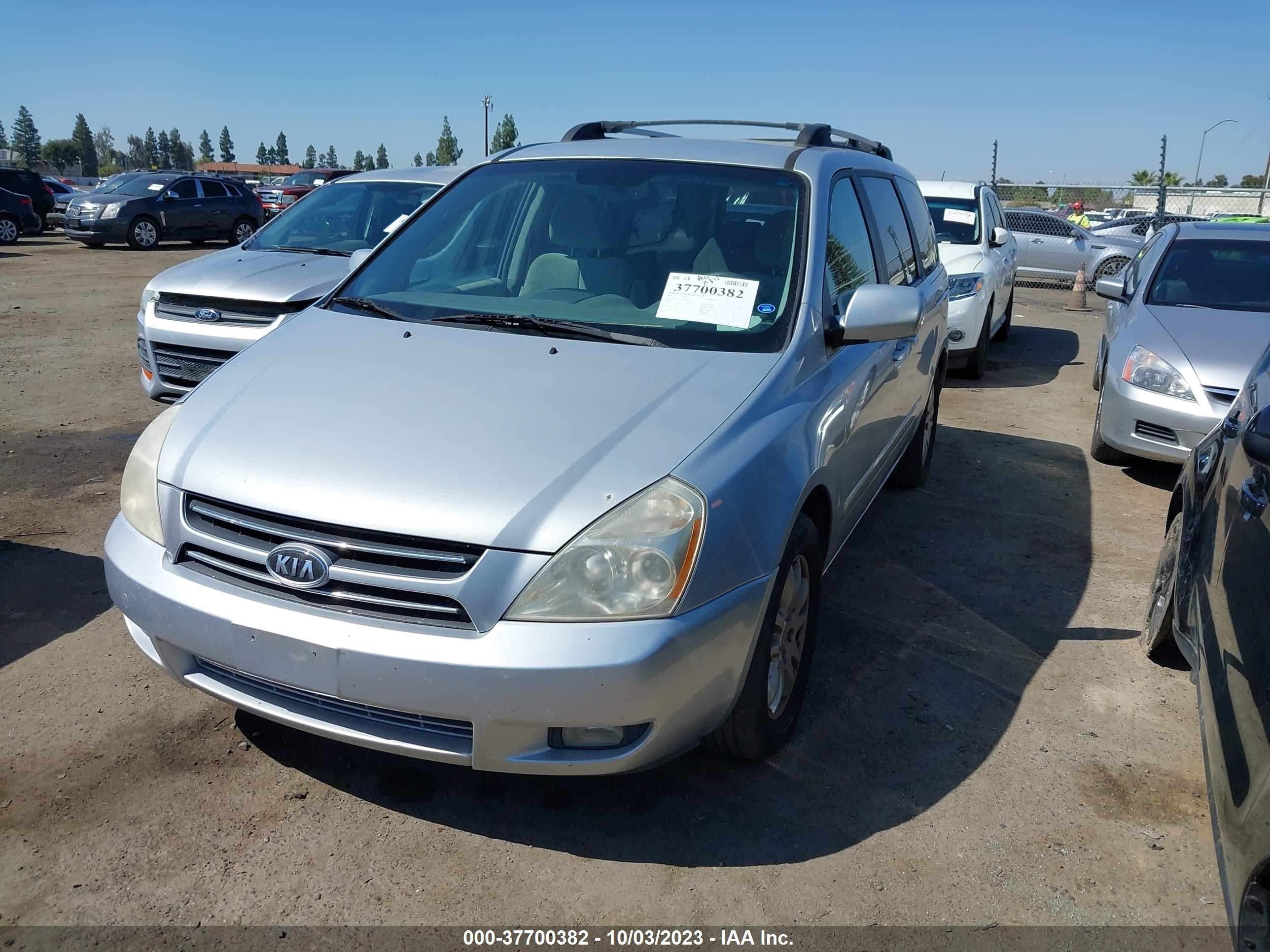 Photo 1 VIN: KNDMB233X76190331 - KIA SEDONA 