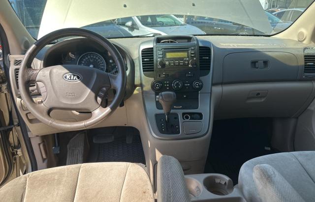 Photo 8 VIN: KNDMB233X86193585 - KIA SEDONA EX 