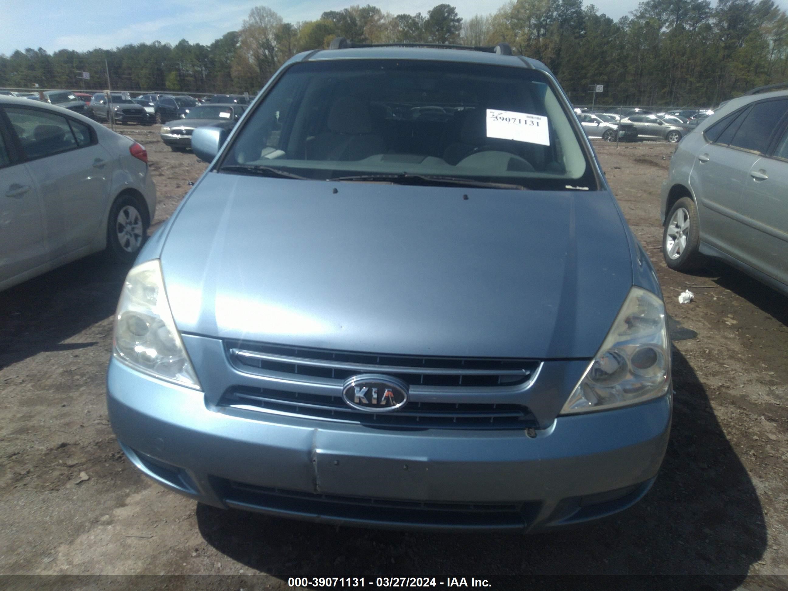 Photo 12 VIN: KNDMB233X86222860 - KIA SEDONA 