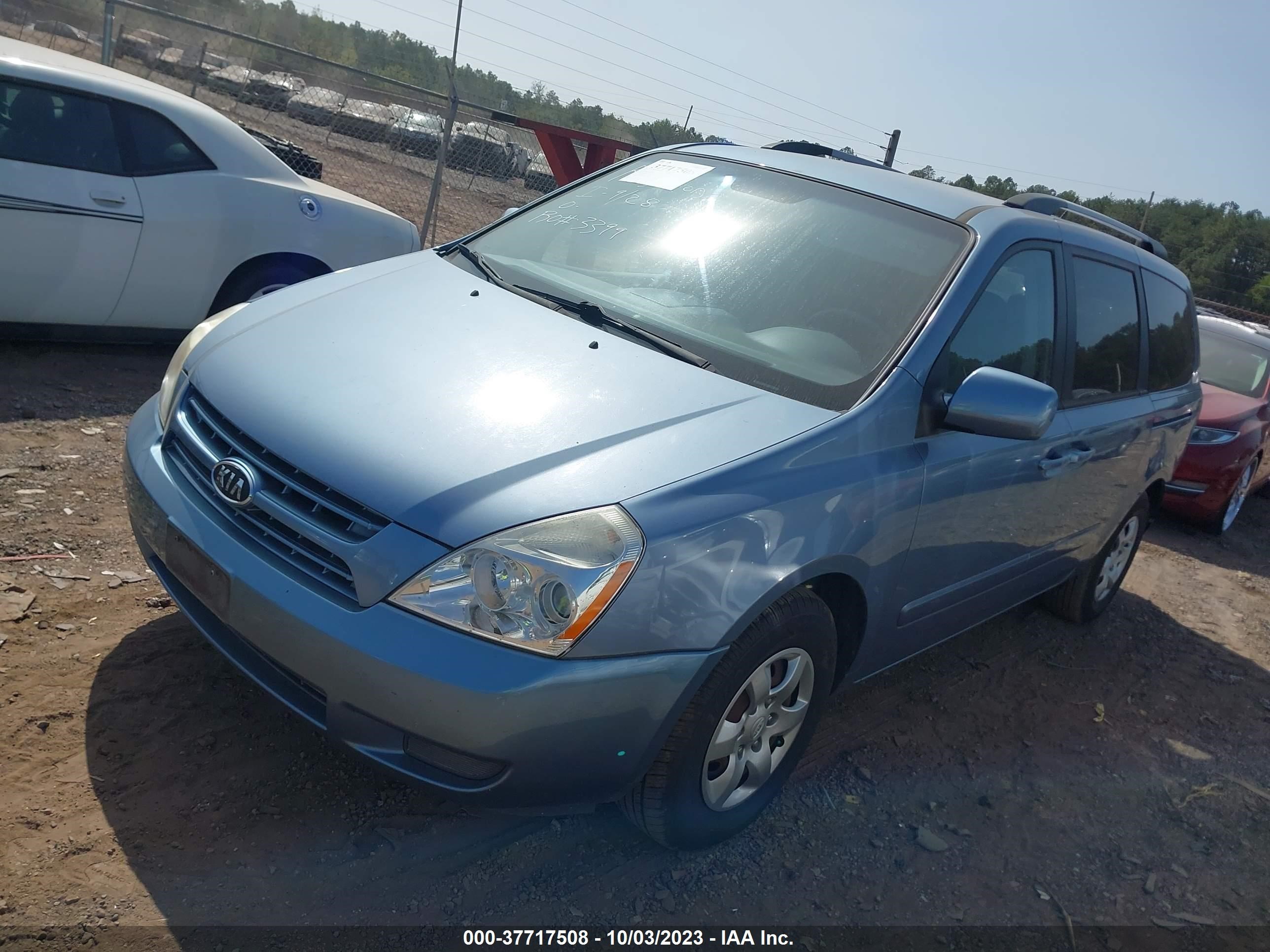 Photo 1 VIN: KNDMB233X96282588 - KIA SEDONA 