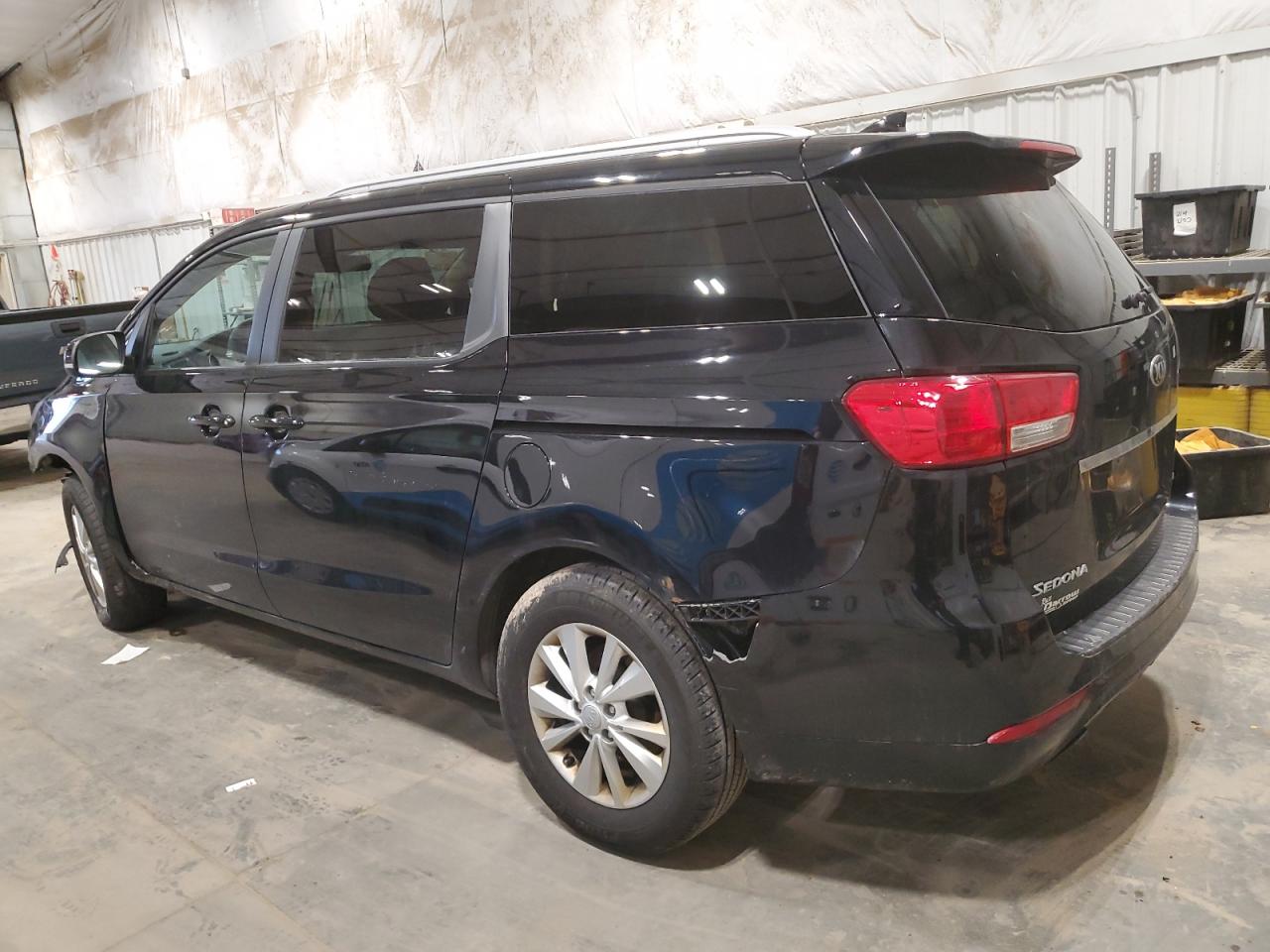 Photo 1 VIN: KNDMB5C10F6075722 - KIA SEDONA 