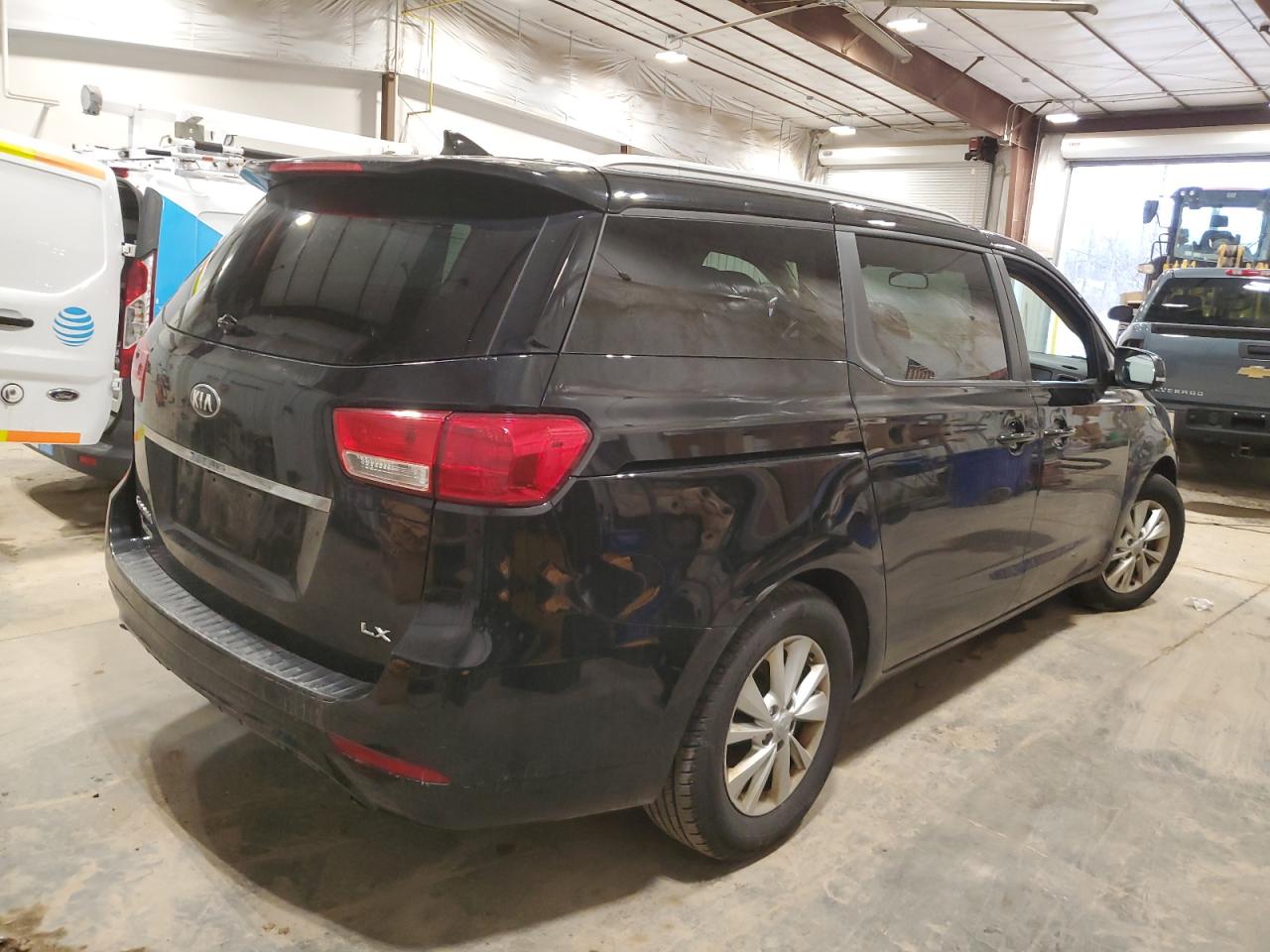 Photo 2 VIN: KNDMB5C10F6075722 - KIA SEDONA 