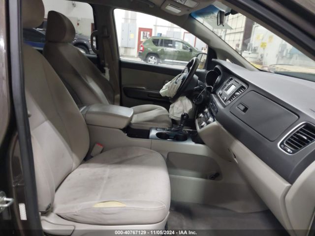 Photo 4 VIN: KNDMB5C10G6107120 - KIA SEDONA 