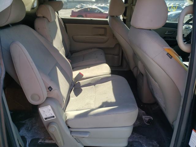 Photo 5 VIN: KNDMB5C10G6126587 - KIA SEDONA LX 