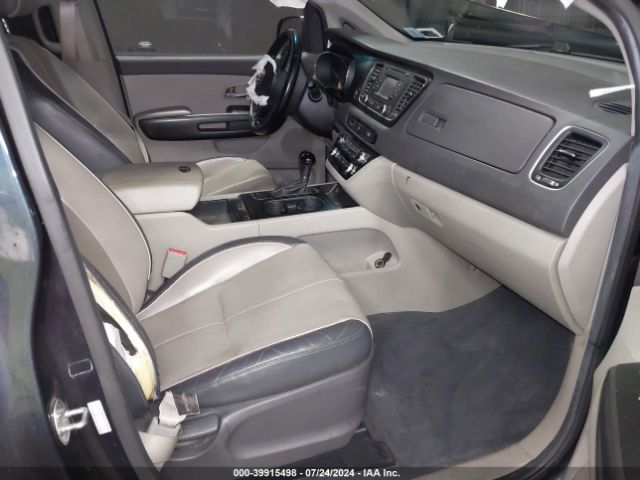 Photo 4 VIN: KNDMB5C10G6215303 - KIA SEDONA 