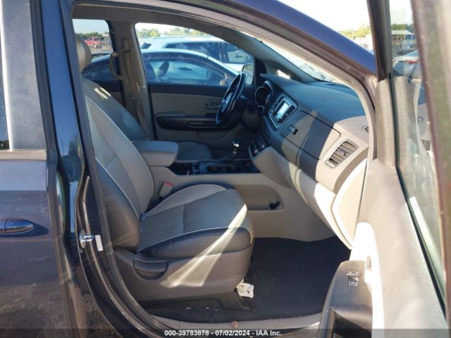 Photo 4 VIN: KNDMB5C10H6281318 - KIA SEDONA 