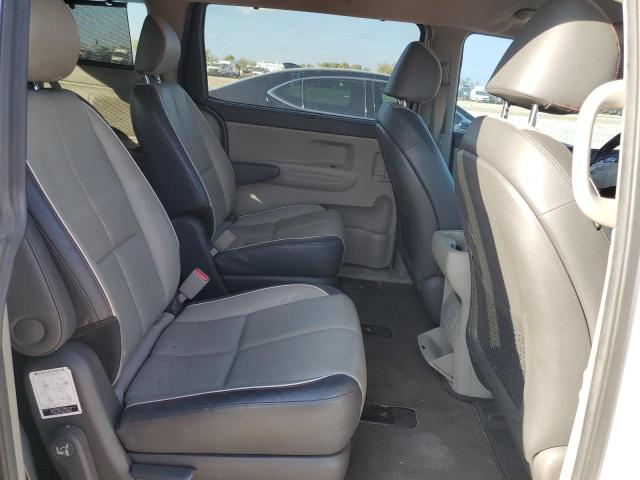 Photo 10 VIN: KNDMB5C10J6375091 - KIA SEDONA LX 