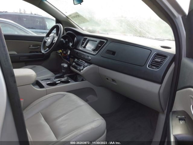 Photo 4 VIN: KNDMB5C10L6599819 - KIA SEDONA 